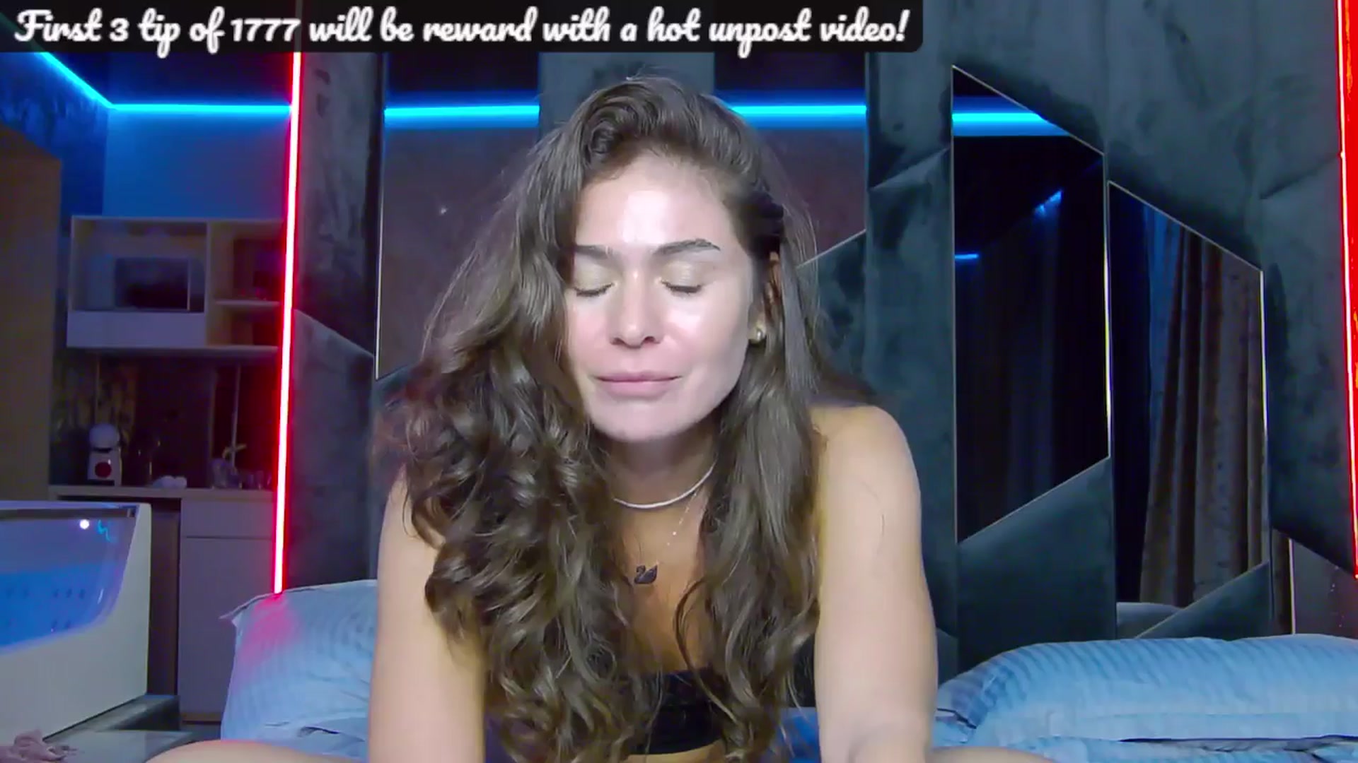 Gallery image thumbnail from NaiaaBee's myfreecams stream on, 08/10/2024, 21:06 image 11 of 20