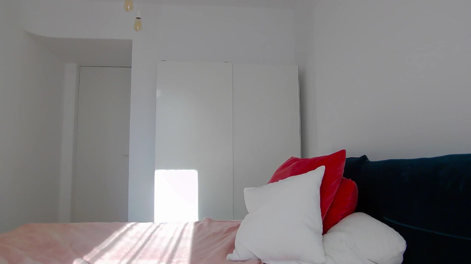 Gallery image thumbnail from NaiaaBee's myfreecams stream on, 08/14/2024, 17:07 image 6 of 20
