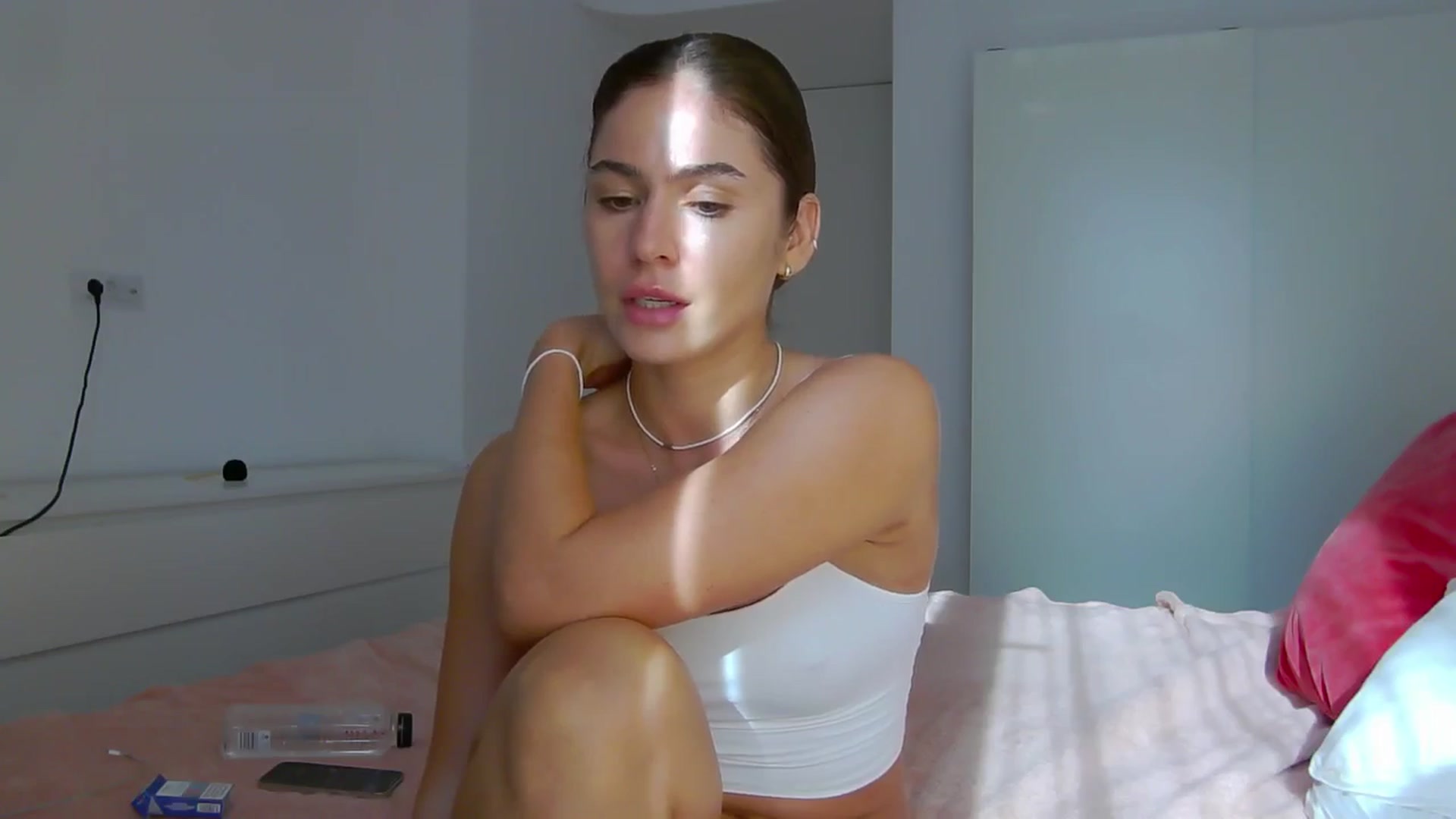 Gallery image thumbnail from NaiaaBee's myfreecams stream on, 08/15/2024, 15:38 image 2 of 20