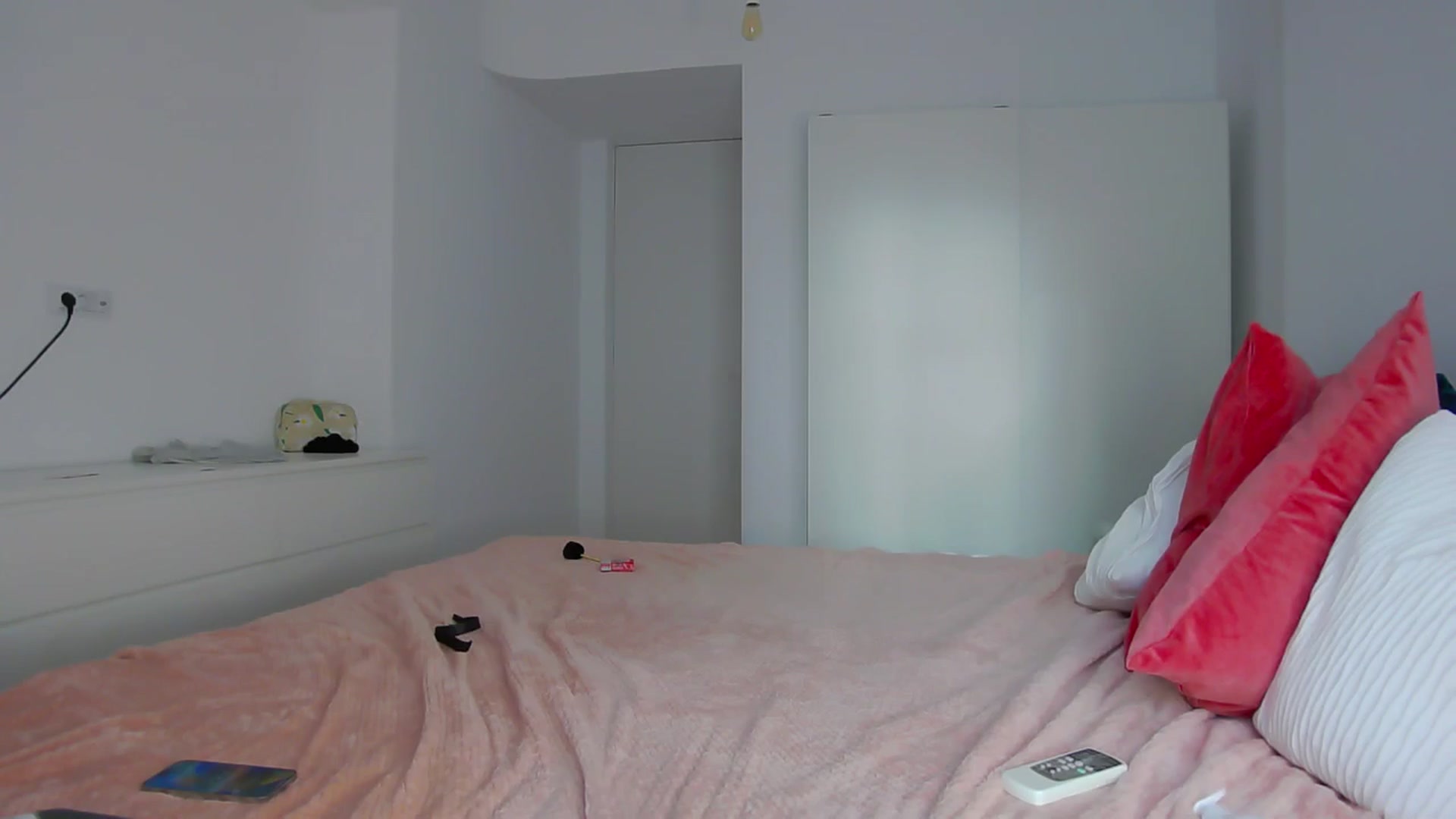 Gallery image thumbnail from NaiaaBee's myfreecams stream on, 08/26/2024, 17:25 image 8 of 20