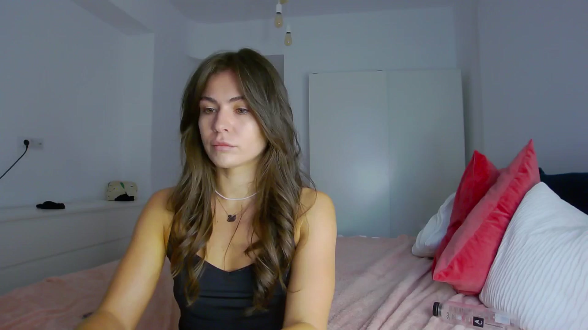 Gallery image thumbnail from NaiaaBee's myfreecams stream on, 08/28/2024, 07:14 image 11 of 20