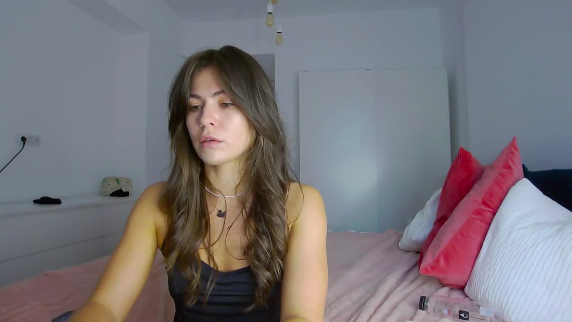 Gallery image thumbnail from NaiaaBee's myfreecams stream on, 08/28/2024, 07:14 image 15 of 20