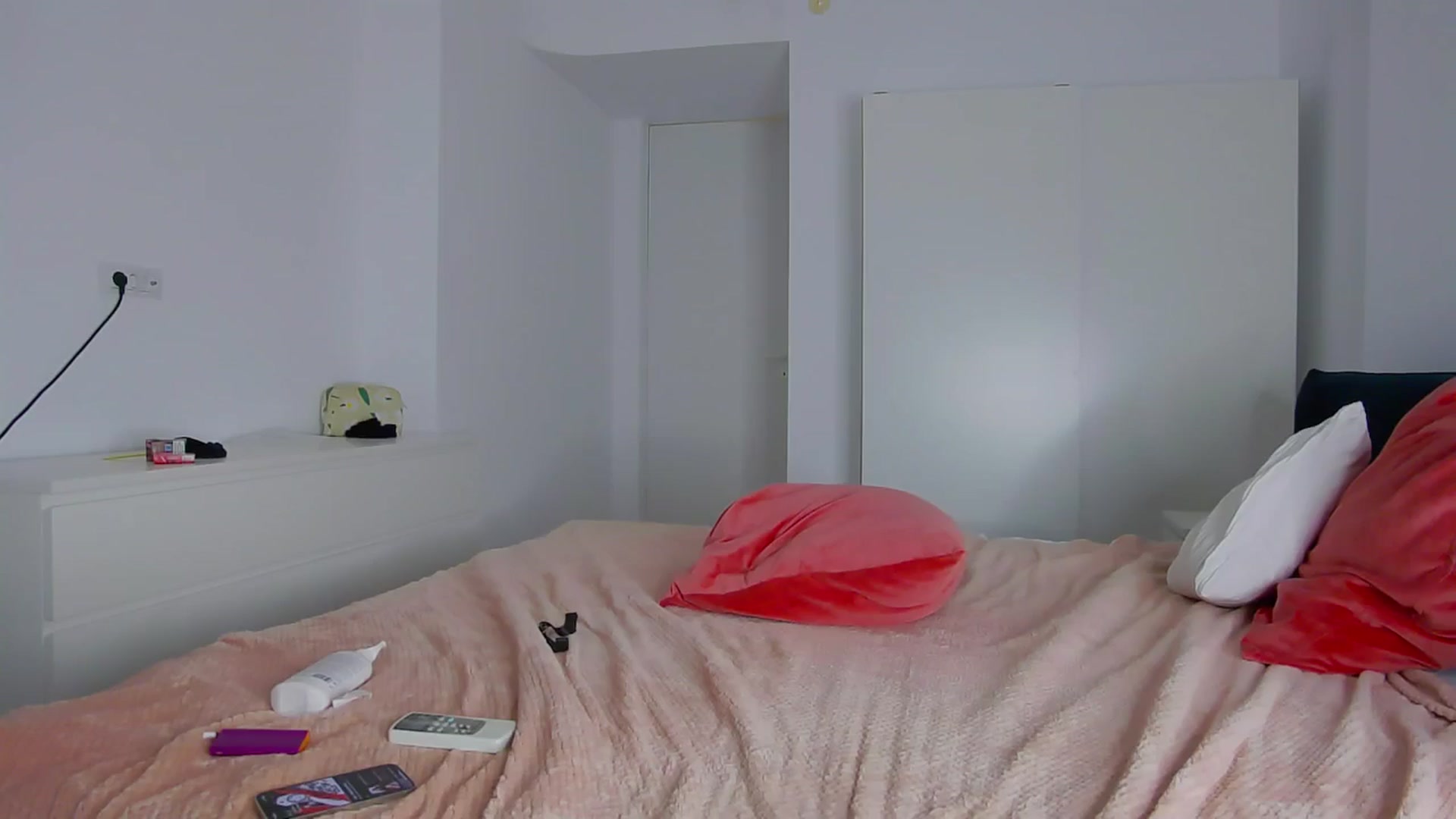 Gallery image thumbnail from NaiaaBee's myfreecams stream on, 08/29/2024, 16:03 image 20 of 20