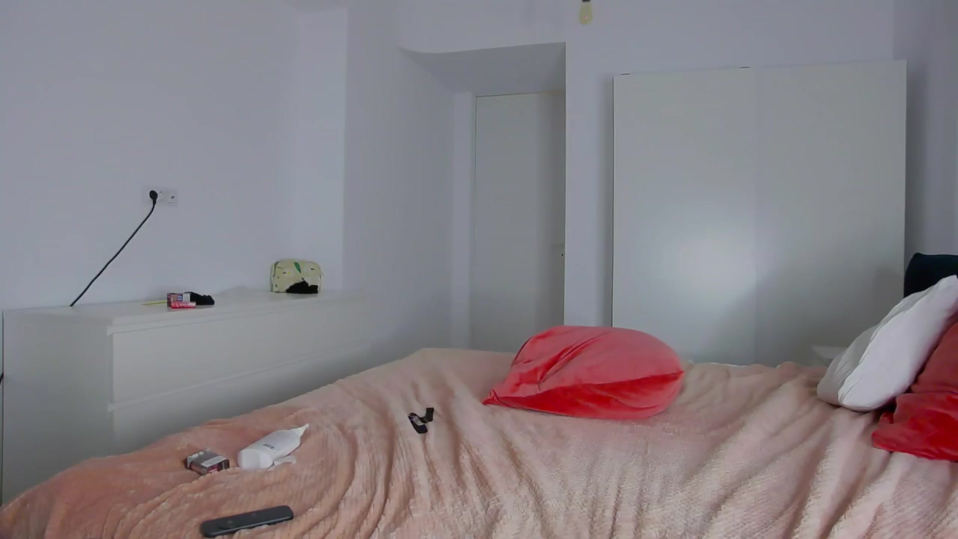 Gallery image thumbnail from NaiaaBee's myfreecams stream on, 08/29/2024, 17:49 image 4 of 20