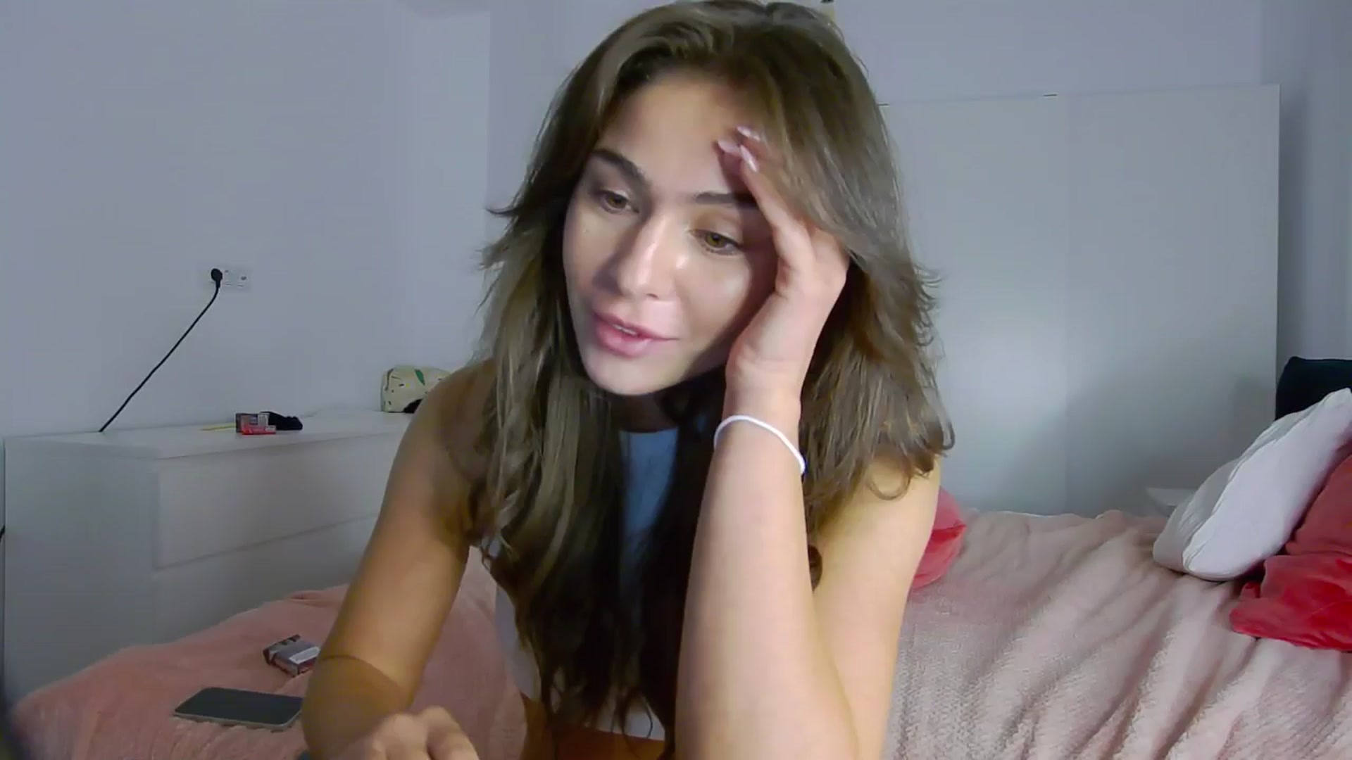Gallery image thumbnail from NaiaaBee's myfreecams stream on, 08/29/2024, 17:49 image 6 of 20