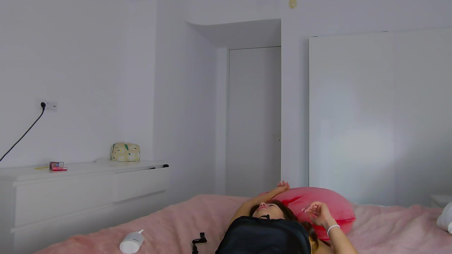 Gallery image thumbnail from NaiaaBee's myfreecams stream on, 08/30/2024, 16:12 image 13 of 20