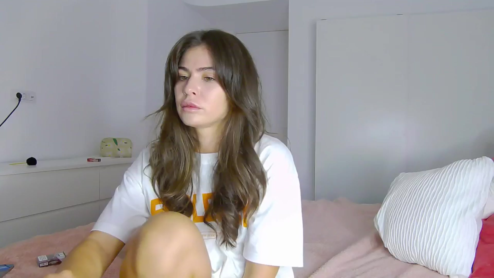Gallery image thumbnail from NaiaaBee's myfreecams stream on, 09/11/2024, 06:00 image 10 of 20