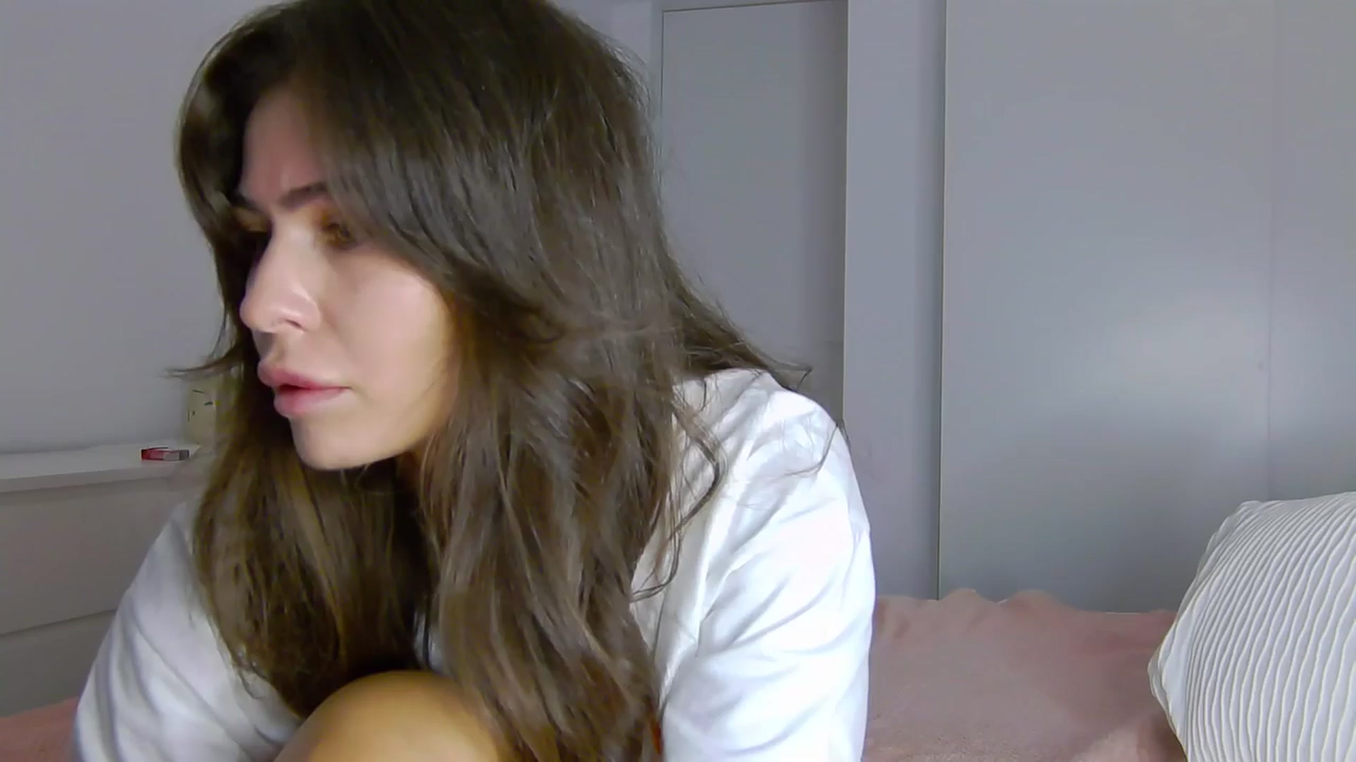 Gallery image thumbnail from NaiaaBee's myfreecams stream on, 09/11/2024, 06:00 image 19 of 20