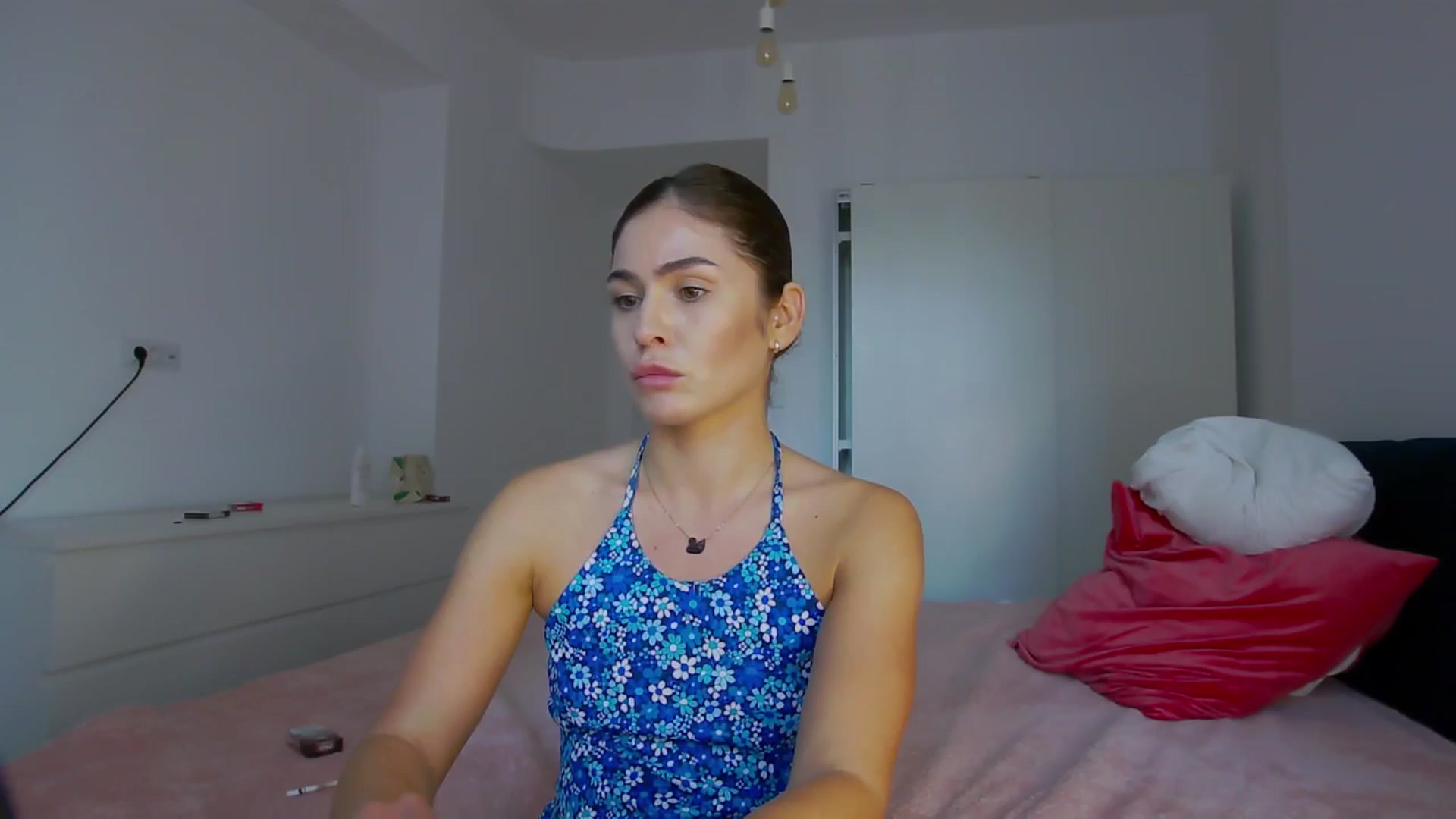 Gallery image thumbnail from NaiaaBee's myfreecams stream on, 09/12/2024, 16:54 image 6 of 20