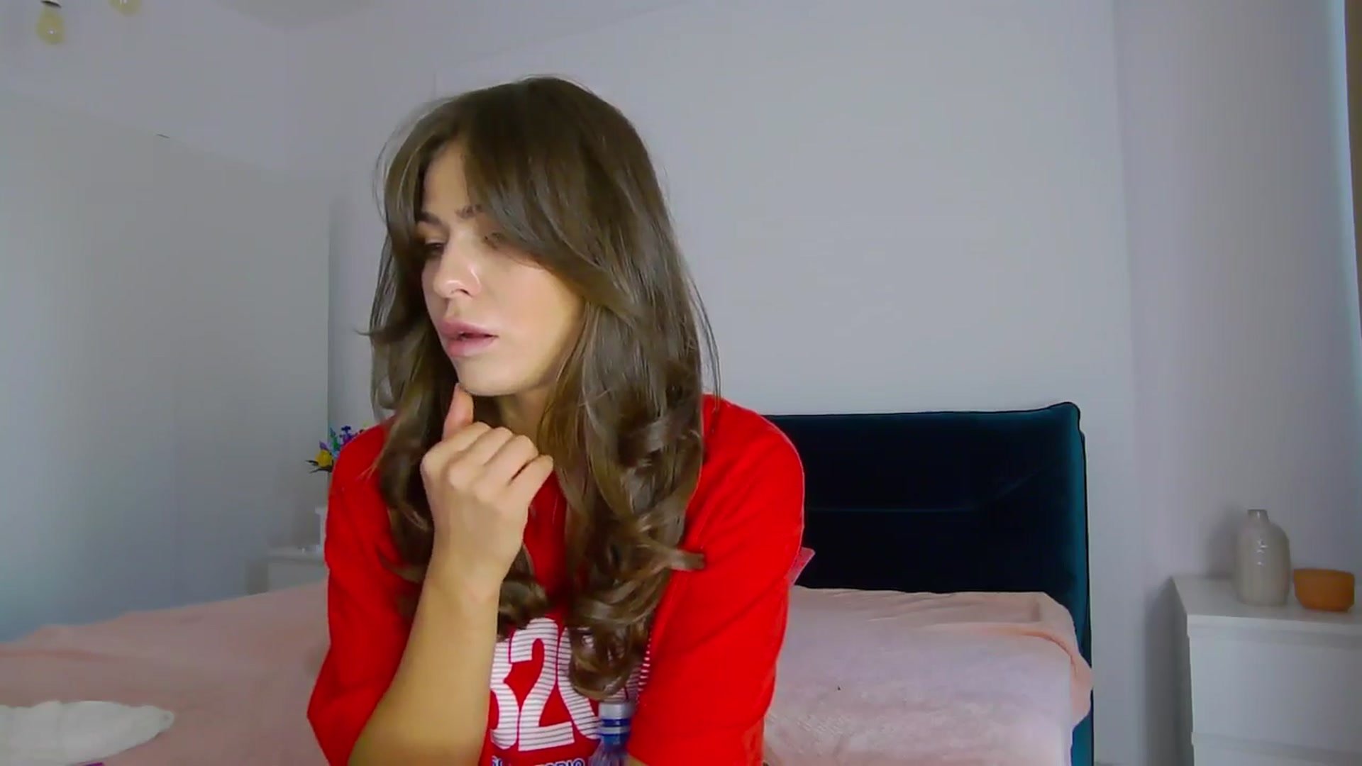 Gallery image thumbnail from NaiaaBee's myfreecams stream on, 09/26/2024, 15:15 image 3 of 20