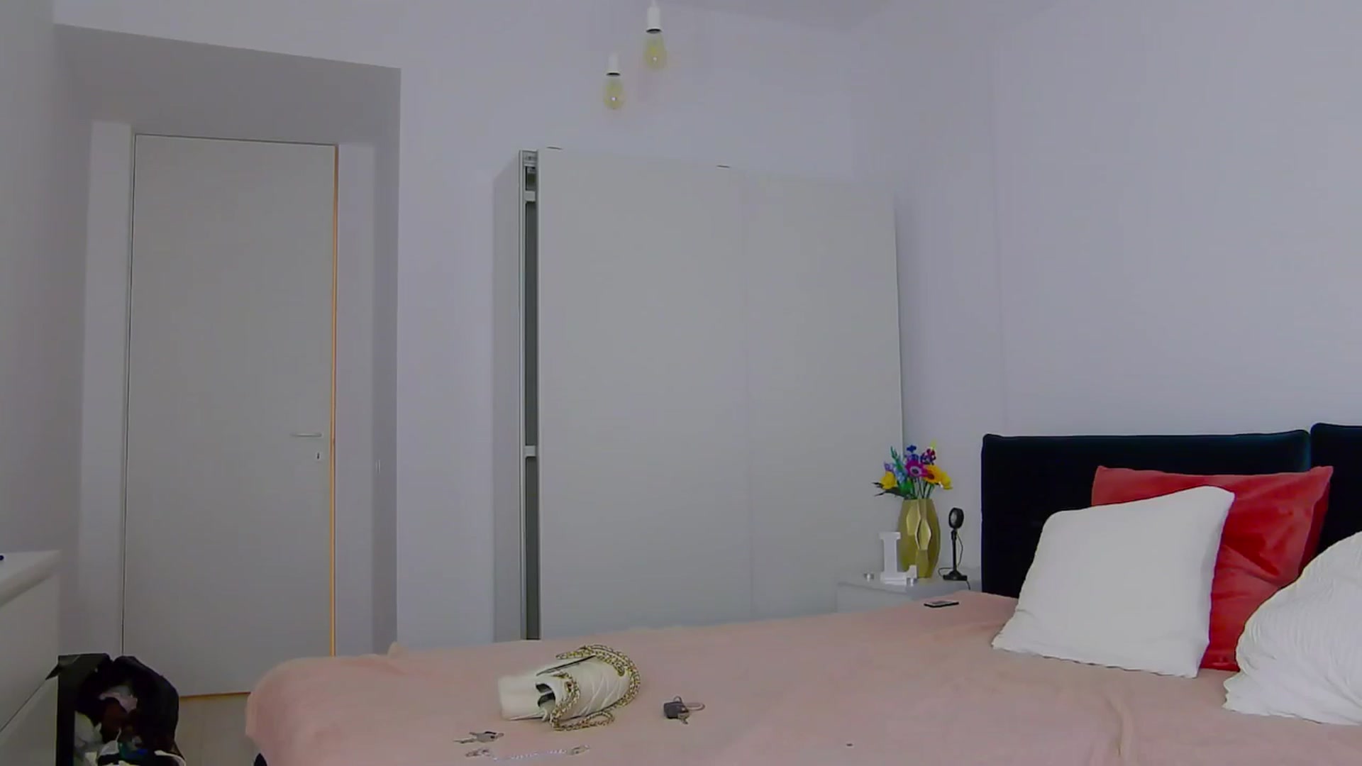 Gallery image thumbnail from NaiaaBee's myfreecams stream on, 09/27/2024, 19:58 image 9 of 20