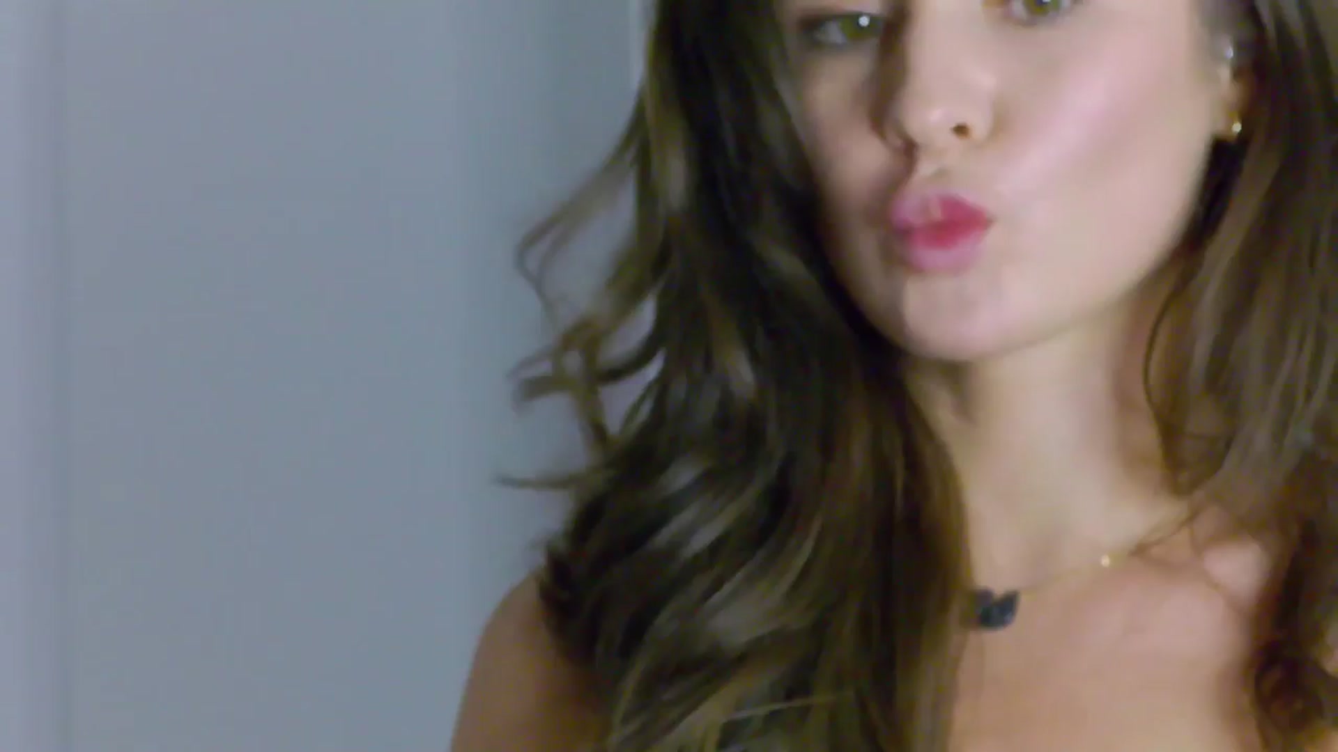 Gallery image thumbnail from NaiaaBee's myfreecams stream on, 09/30/2024, 17:05 image 8 of 20