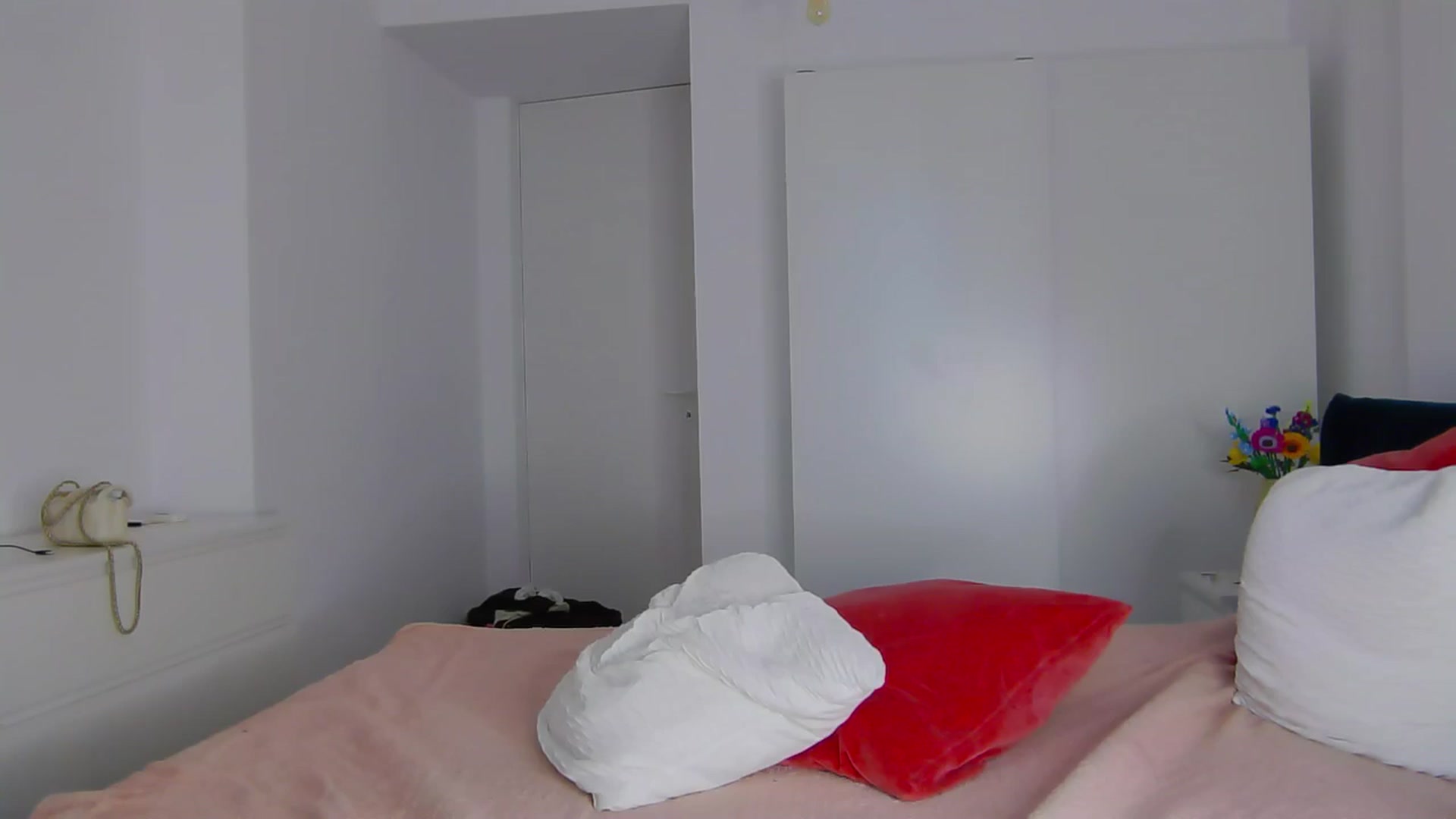 Gallery image thumbnail from NaiaaBee's myfreecams stream on, 10/04/2024, 06:34 image 2 of 20