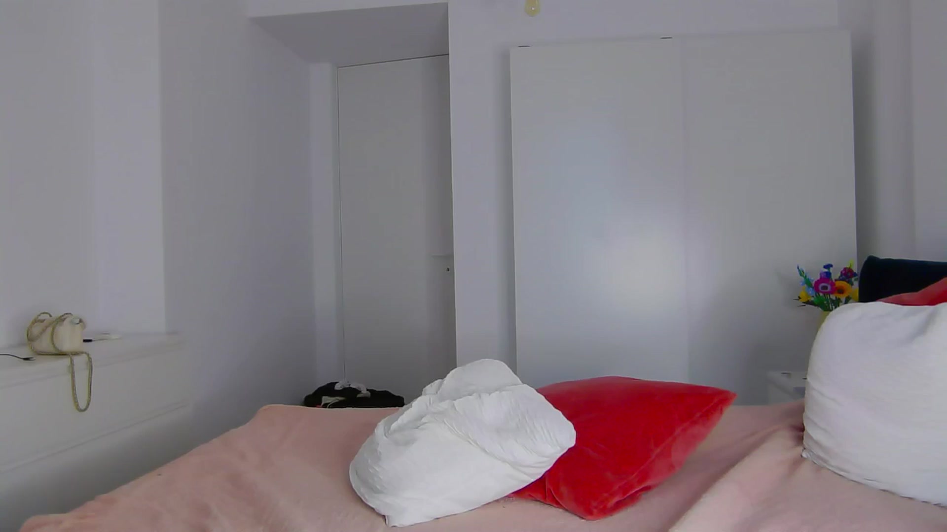 Gallery image thumbnail from NaiaaBee's myfreecams stream on, 10/04/2024, 06:34 image 5 of 20