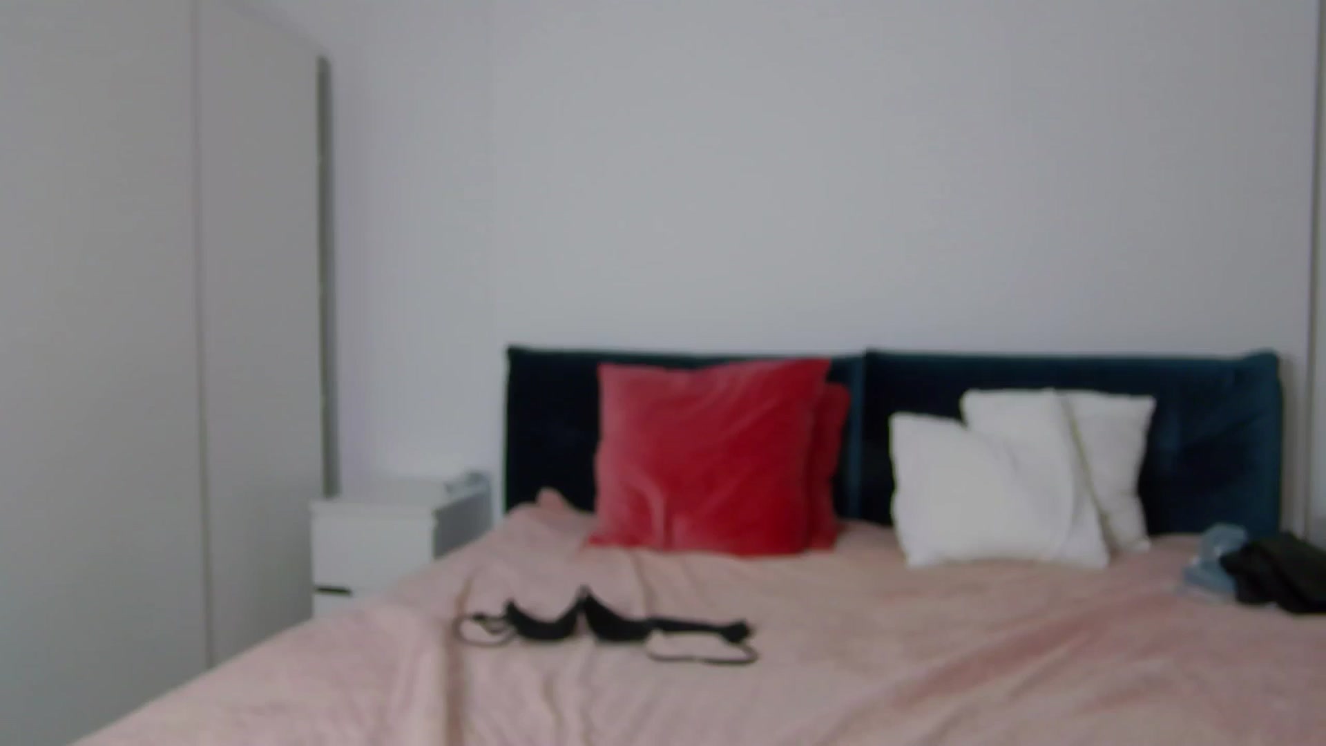 Gallery image thumbnail from NaiaaBee's myfreecams stream on, 10/28/2024, 16:50 image 1 of 20