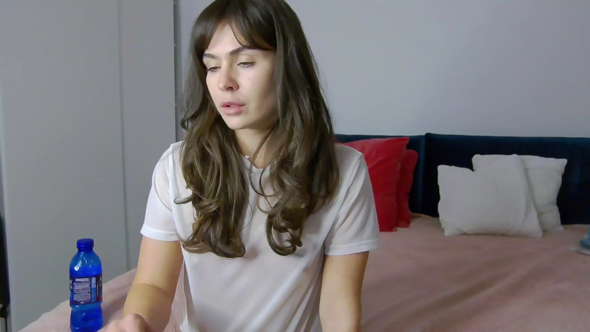 Gallery image thumbnail from NaiaaBee's myfreecams stream on, 10/28/2024, 18:02 image 18 of 20