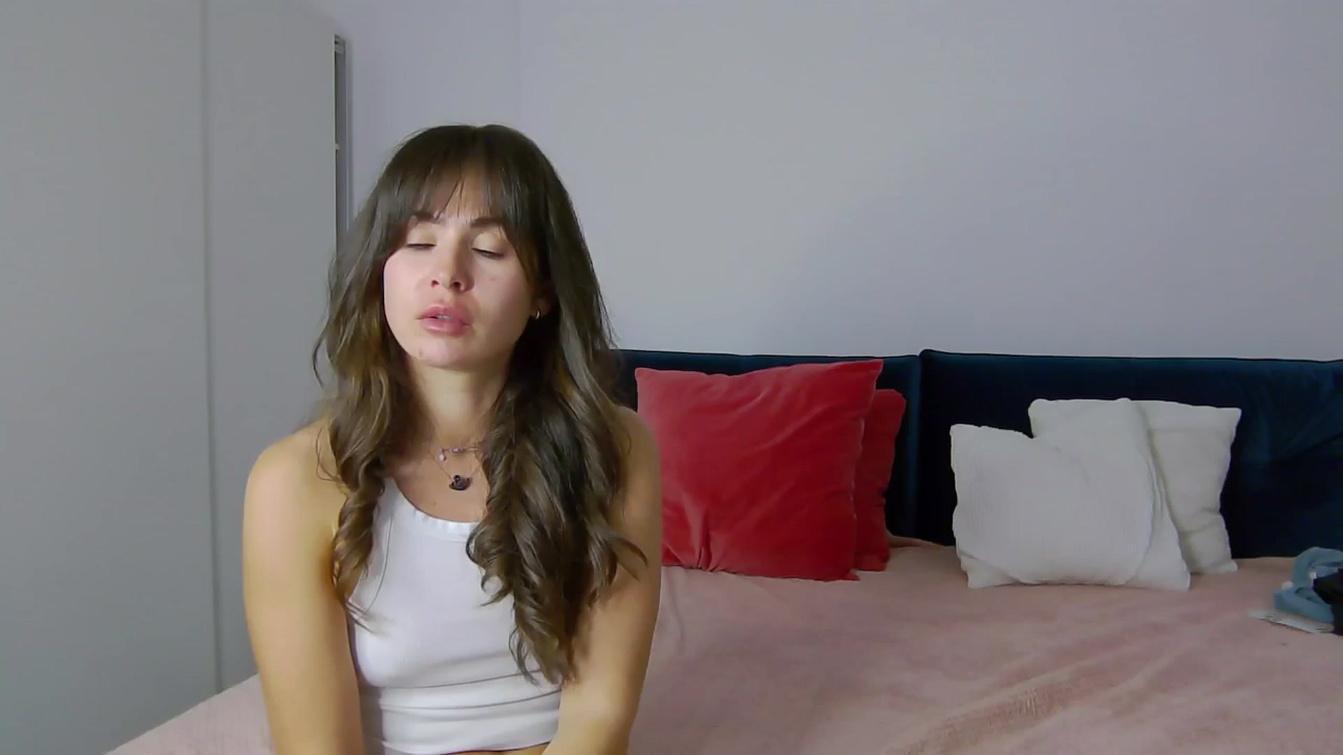 Gallery image thumbnail from NaiaaBee's myfreecams stream on, 10/30/2024, 13:27 image 14 of 20