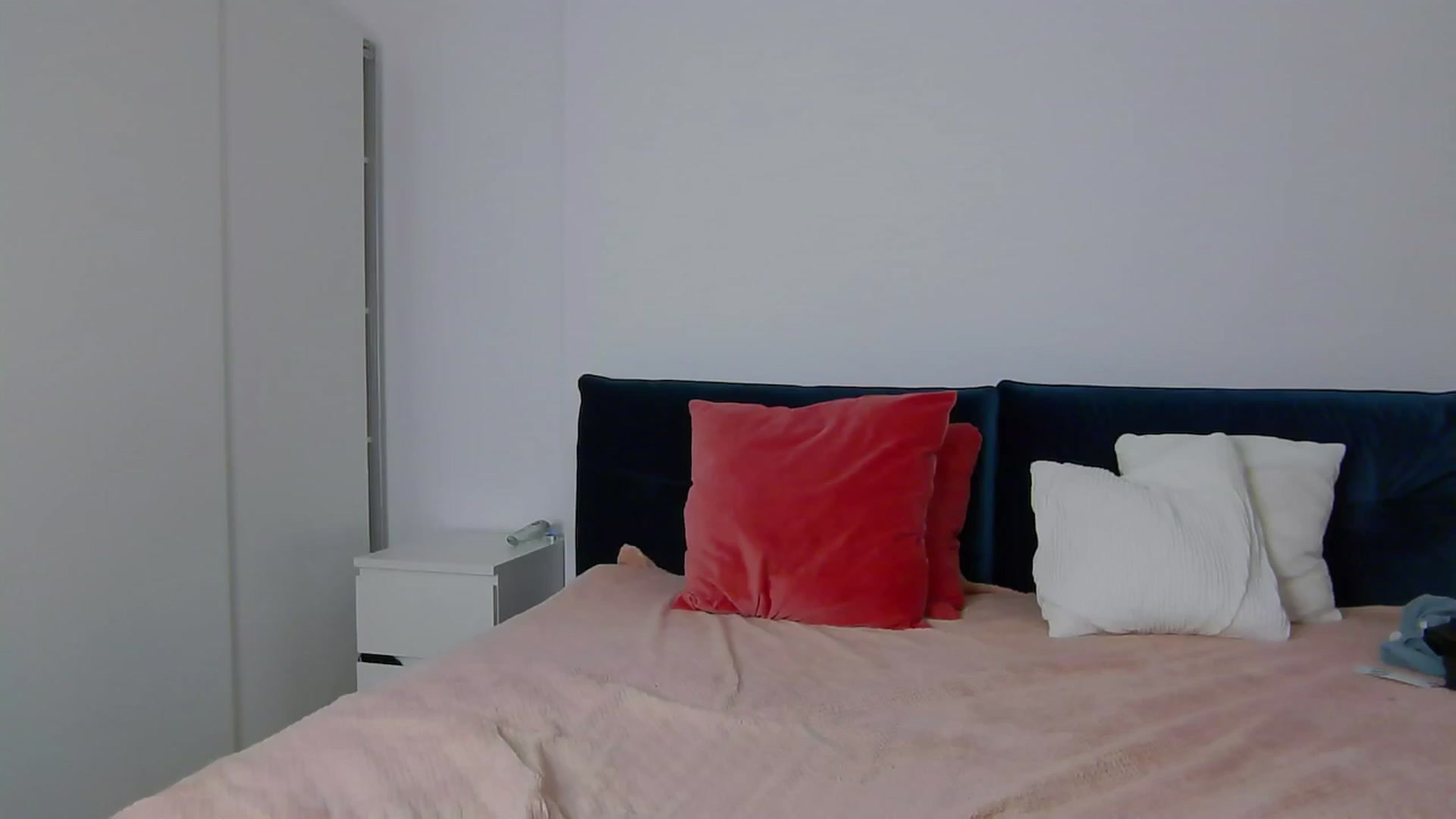 Gallery image thumbnail from NaiaaBee's myfreecams stream on, 10/30/2024, 13:27 image 7 of 20