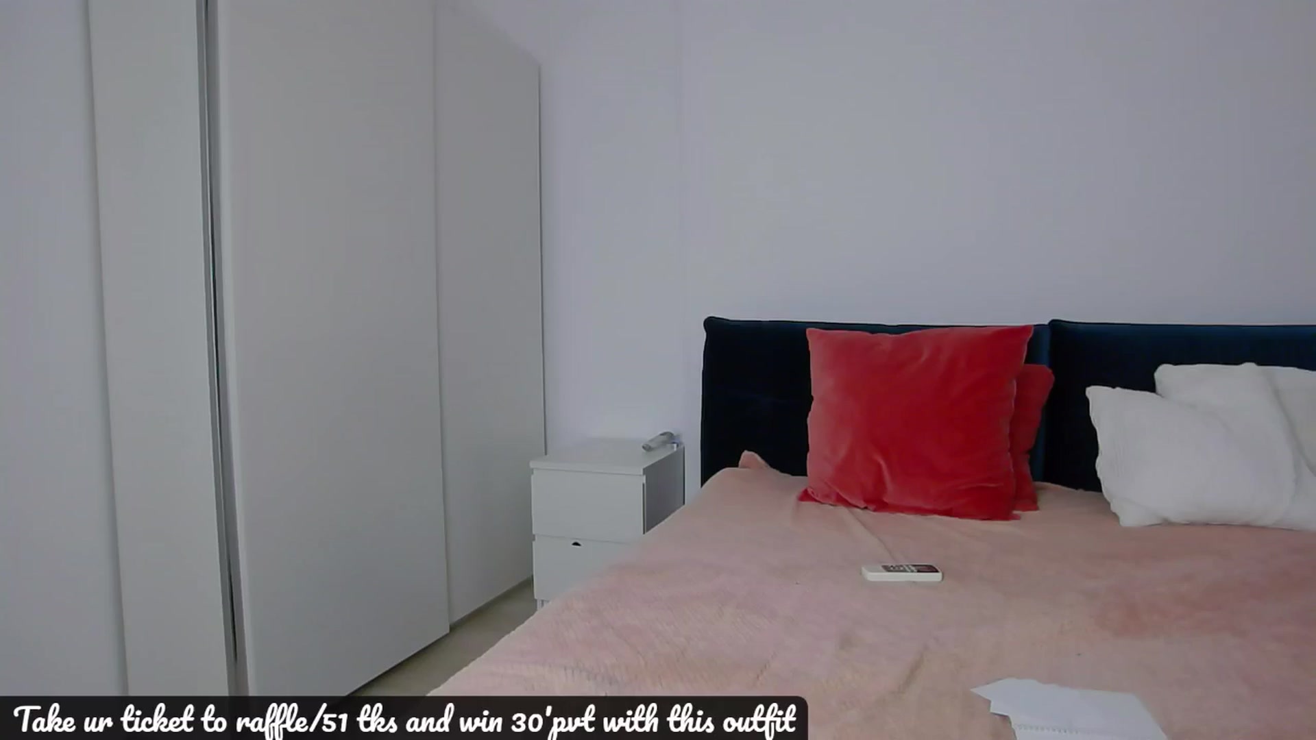 Gallery image thumbnail from NaiaaBee's myfreecams stream on, 10/31/2024, 16:45 image 17 of 20