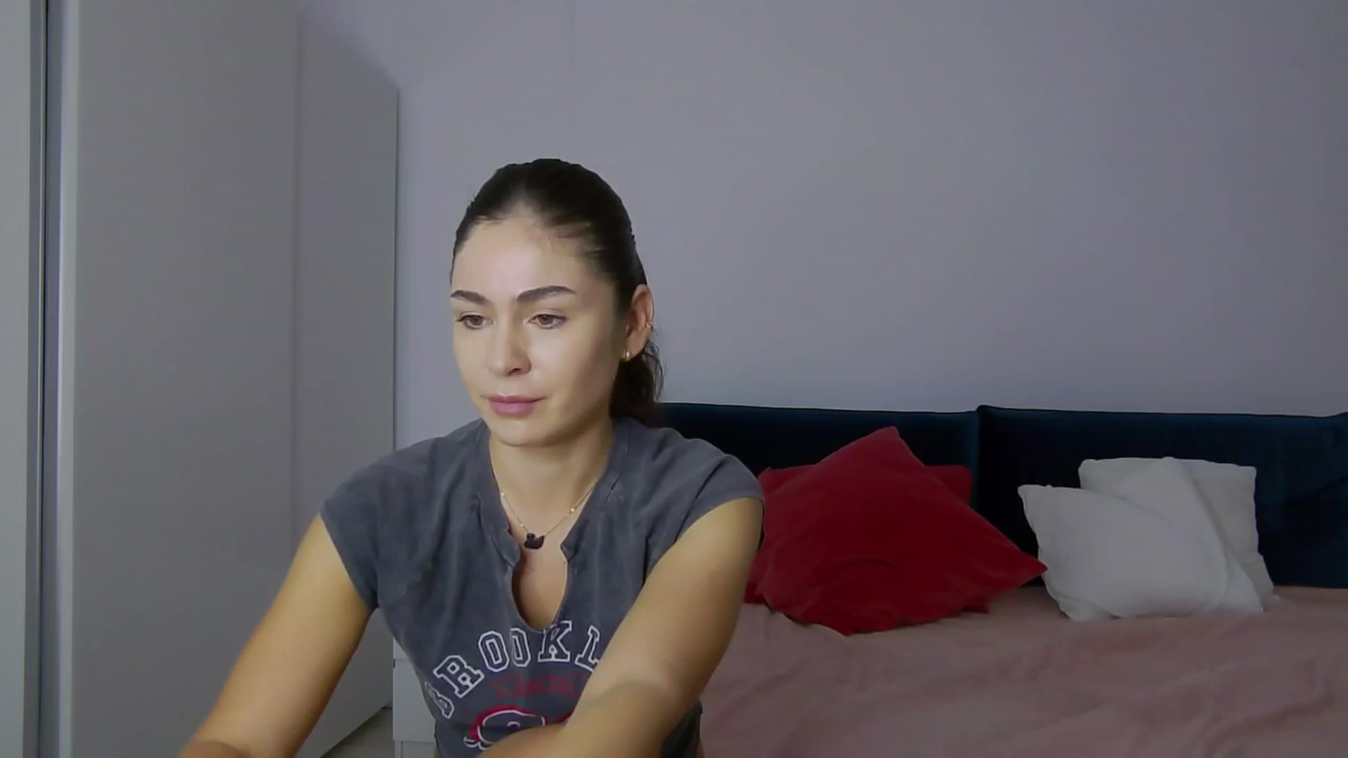 Gallery image thumbnail from NaiaaBee's myfreecams stream on, 11/12/2024, 12:21 image 9 of 20