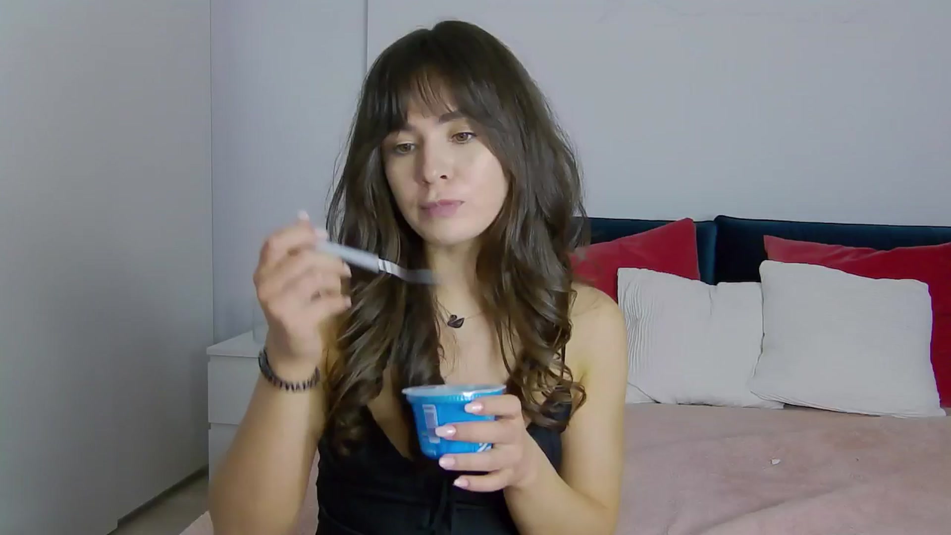 Gallery image thumbnail from NaiaaBee's myfreecams stream on, 11/14/2024, 17:38 image 7 of 20