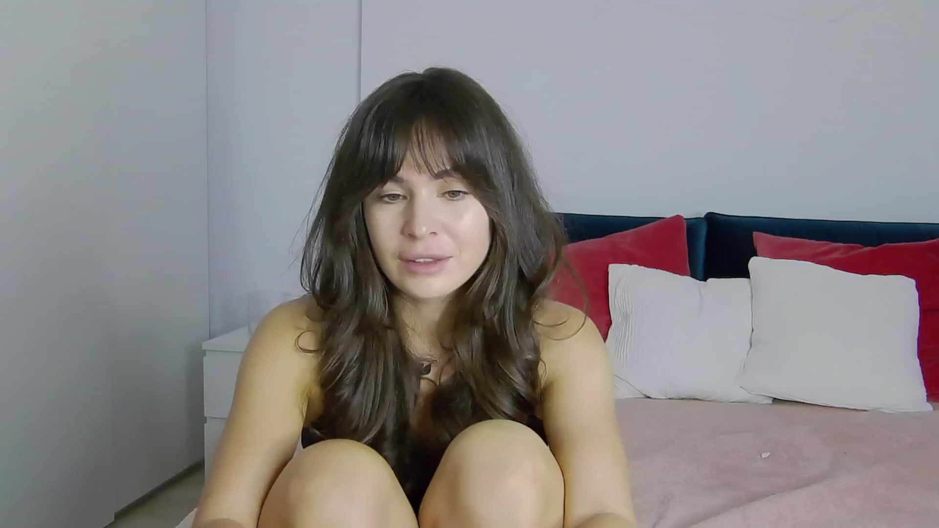 Gallery image thumbnail from NaiaaBee's myfreecams stream on, 11/14/2024, 17:38 image 19 of 20