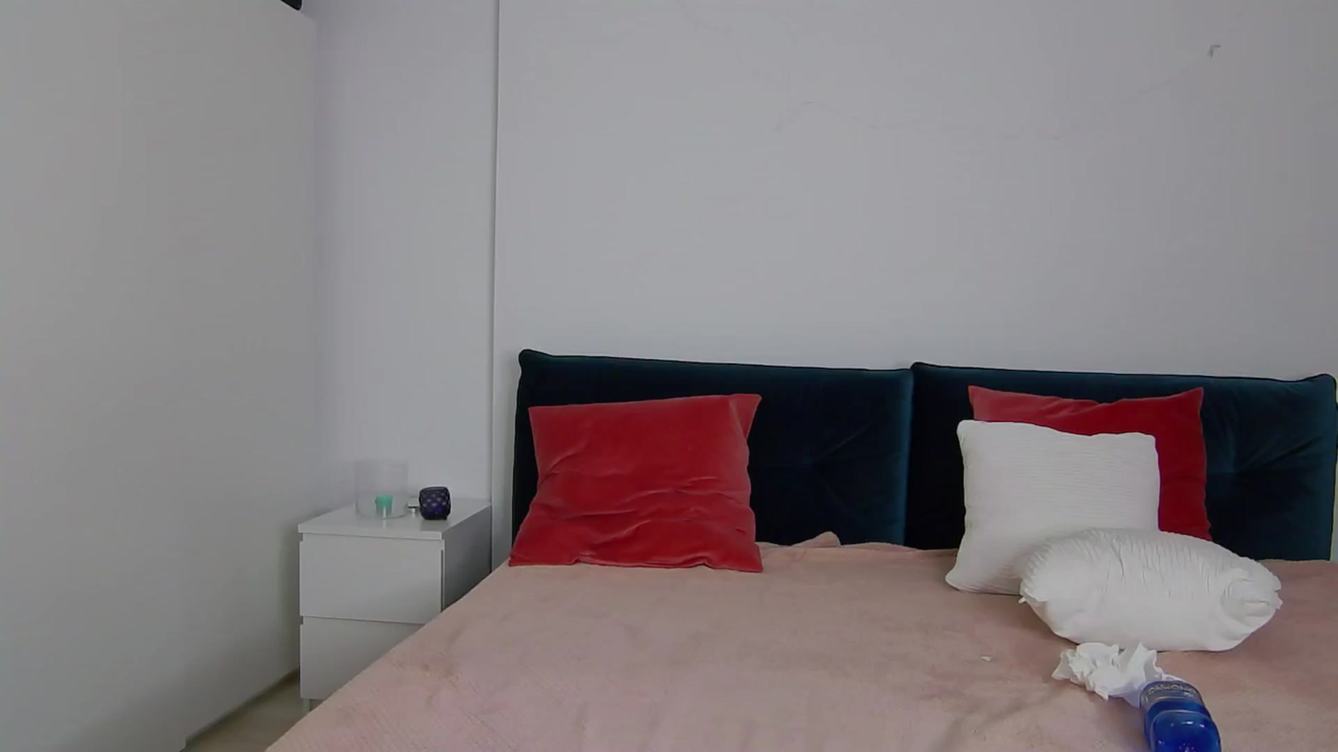 Gallery image thumbnail from NaiaaBee's myfreecams stream on, 11/15/2024, 15:52 image 4 of 20