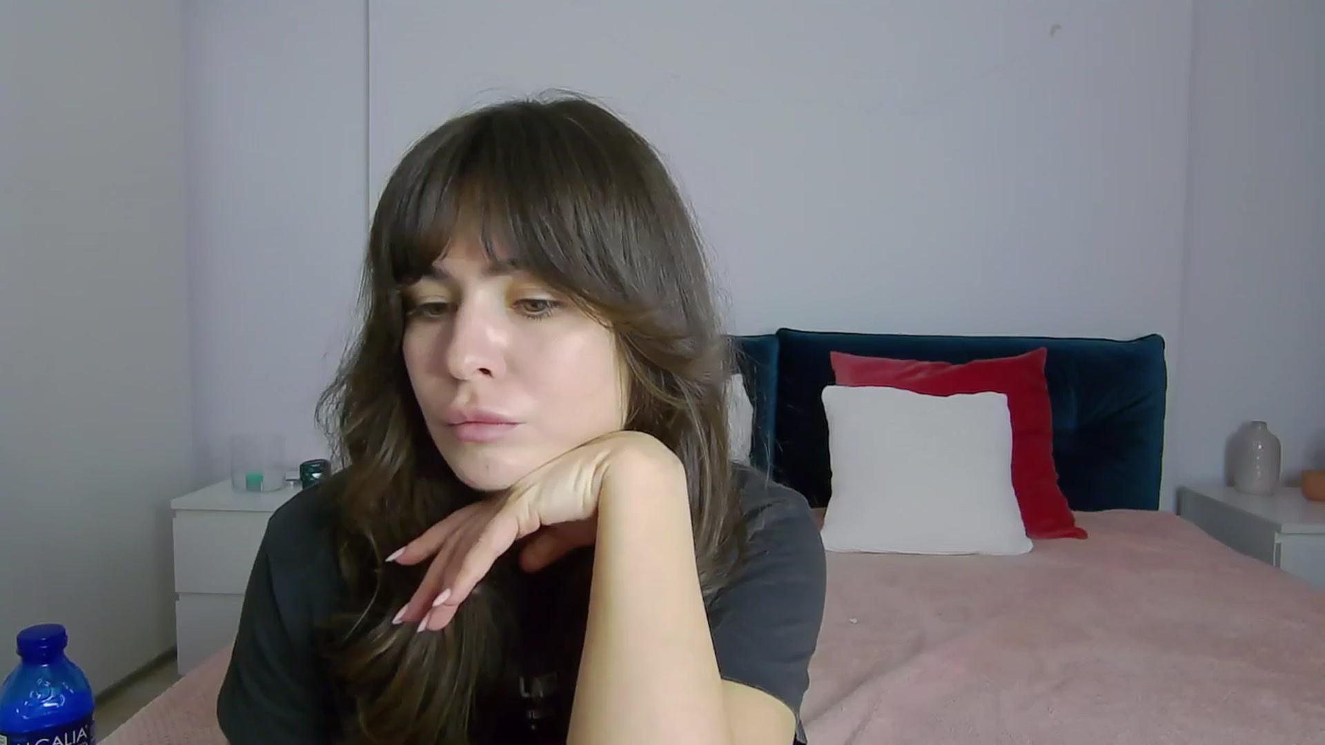 Gallery image thumbnail from NaiaaBee's myfreecams stream on, 11/18/2024, 18:39 image 15 of 20