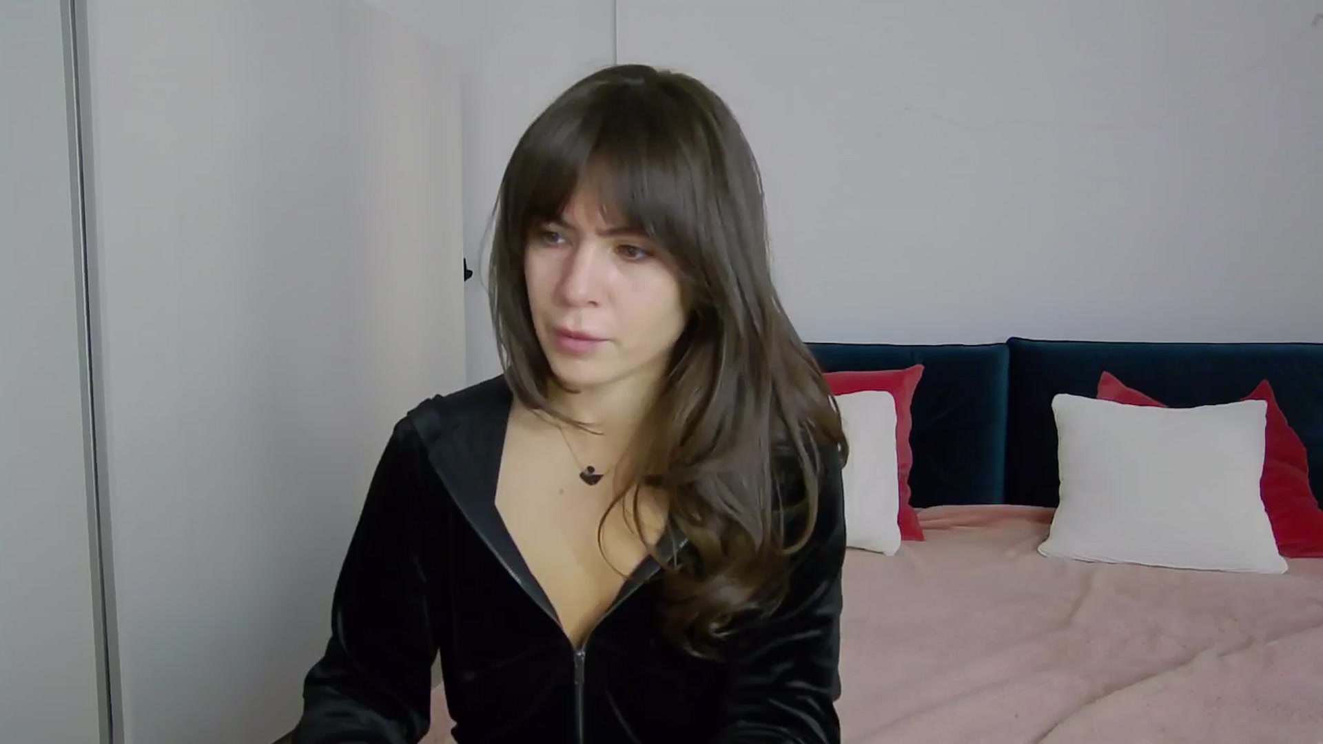Gallery image thumbnail from NaiaaBee's myfreecams stream on, 11/24/2024, 07:31 image 5 of 20