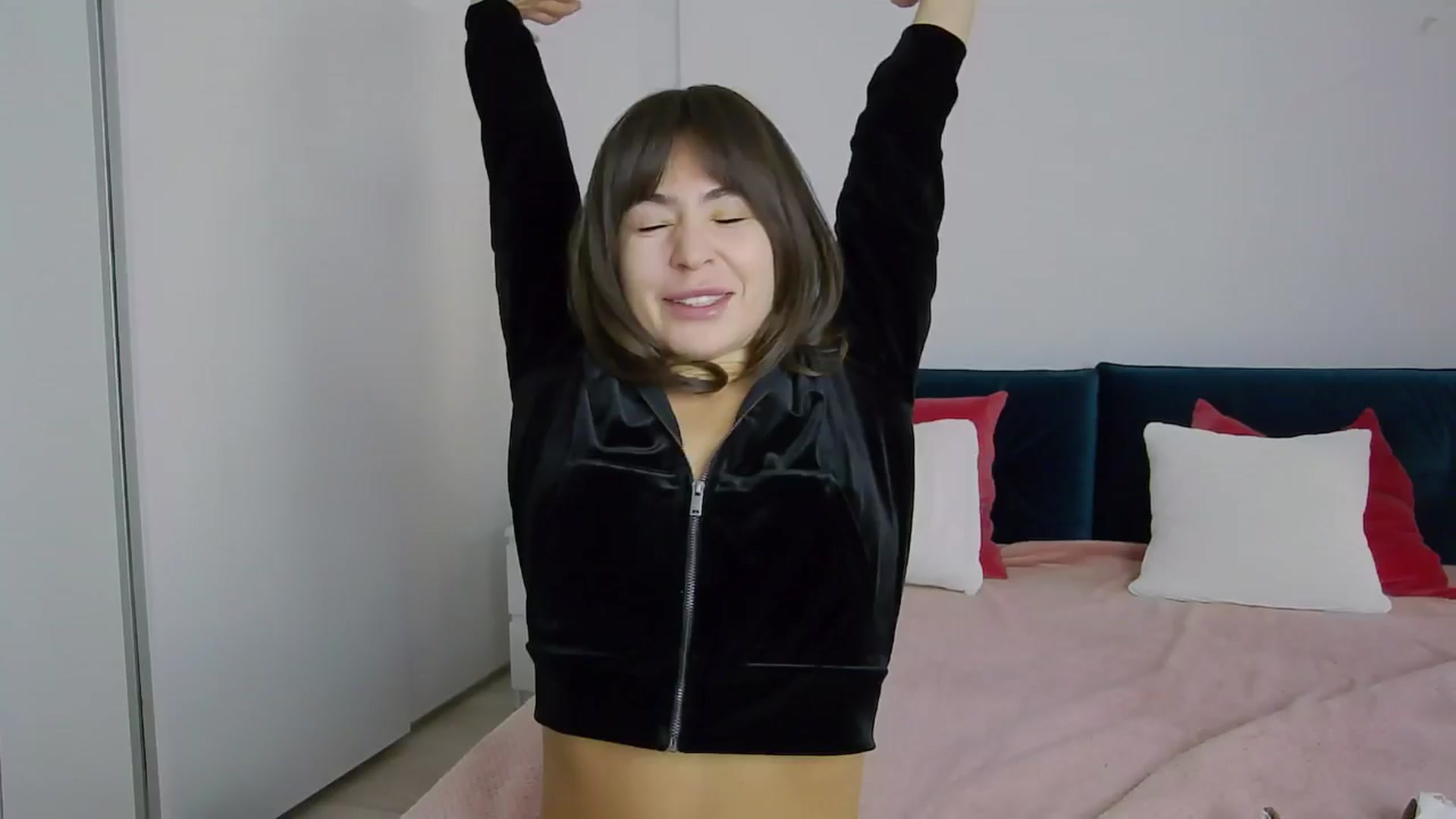 Gallery image thumbnail from NaiaaBee's myfreecams stream on, 11/24/2024, 07:31 image 7 of 20