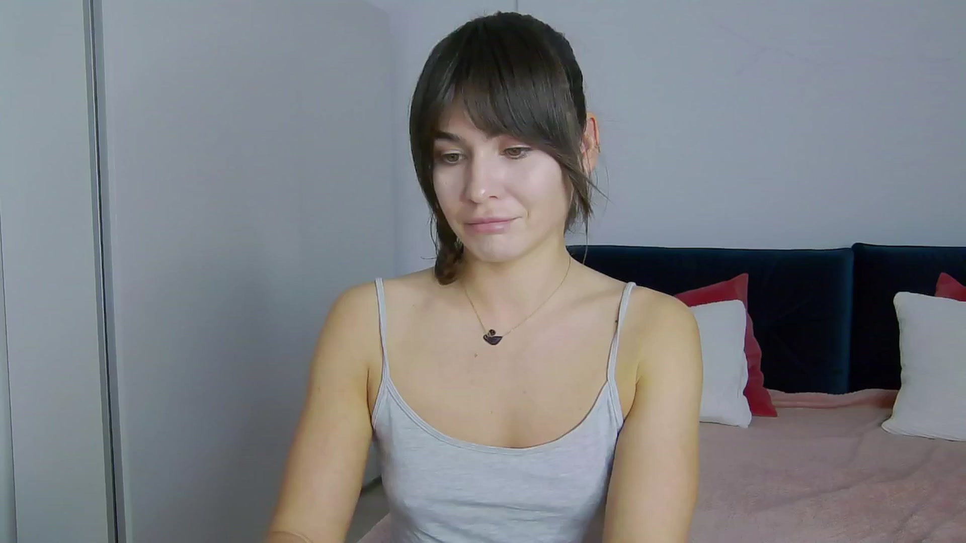 Gallery image thumbnail from NaiaaBee's myfreecams stream on, 11/25/2024, 17:45 image 4 of 20