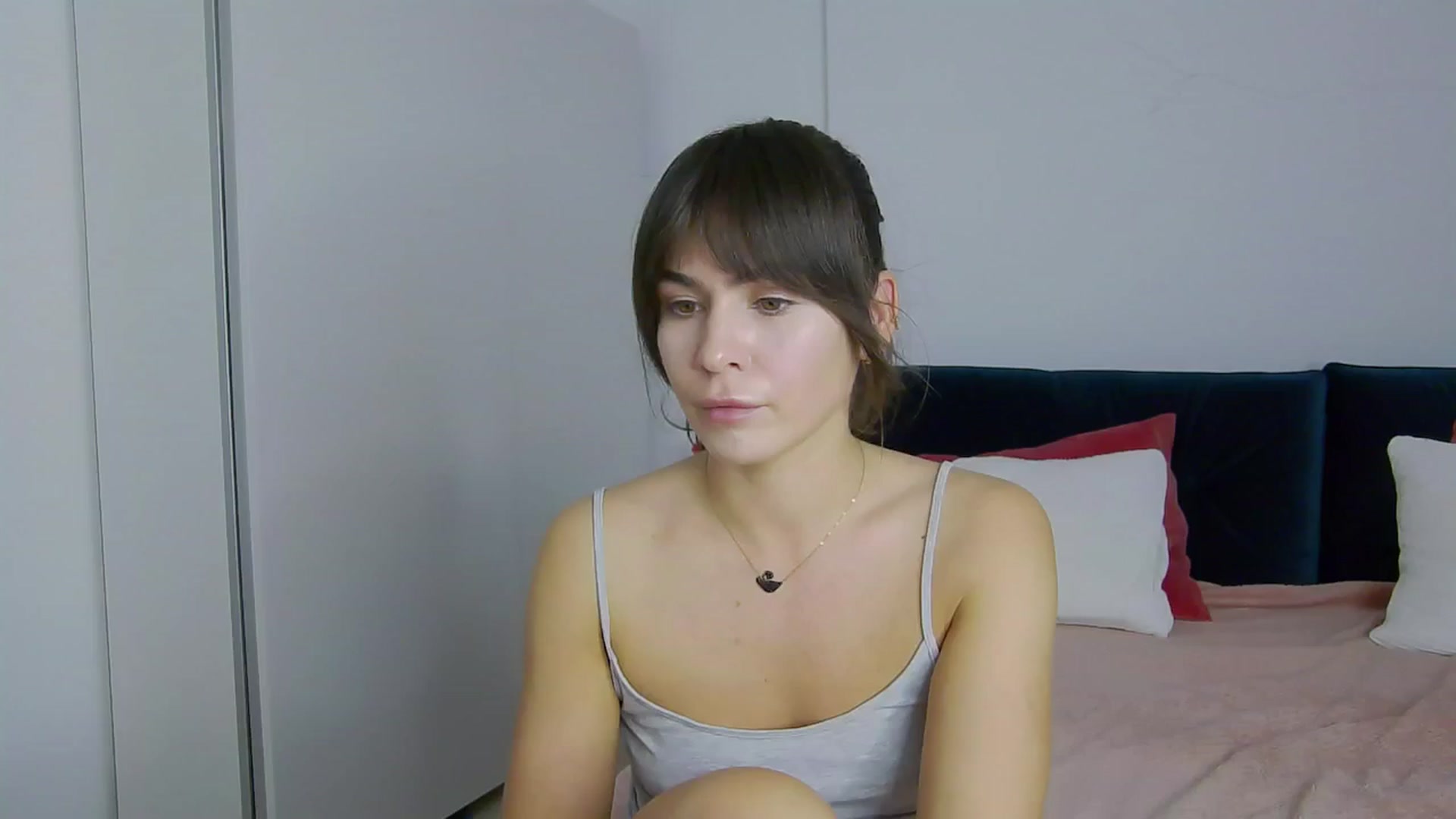 Gallery image thumbnail from NaiaaBee's myfreecams stream on, 11/25/2024, 17:45 image 10 of 20