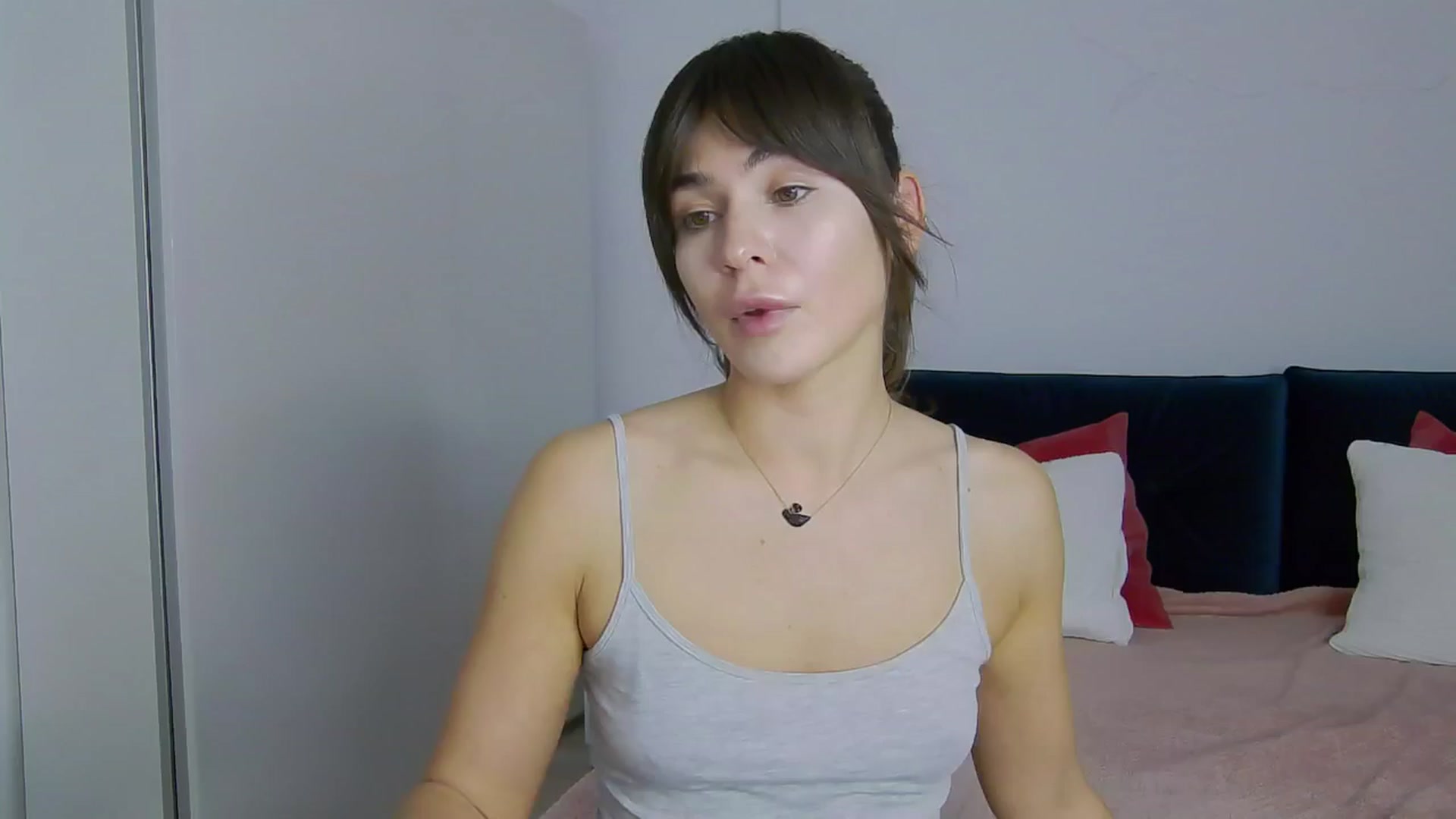 Gallery image thumbnail from NaiaaBee's myfreecams stream on, 11/25/2024, 17:45 image 5 of 20