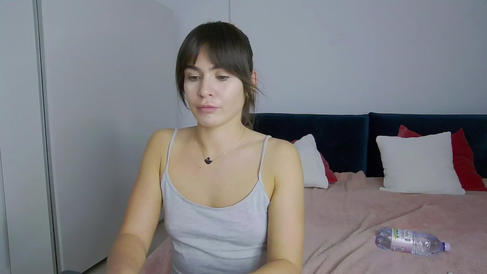 Gallery image thumbnail from NaiaaBee's myfreecams stream on, 11/25/2024, 18:32 image 4 of 20
