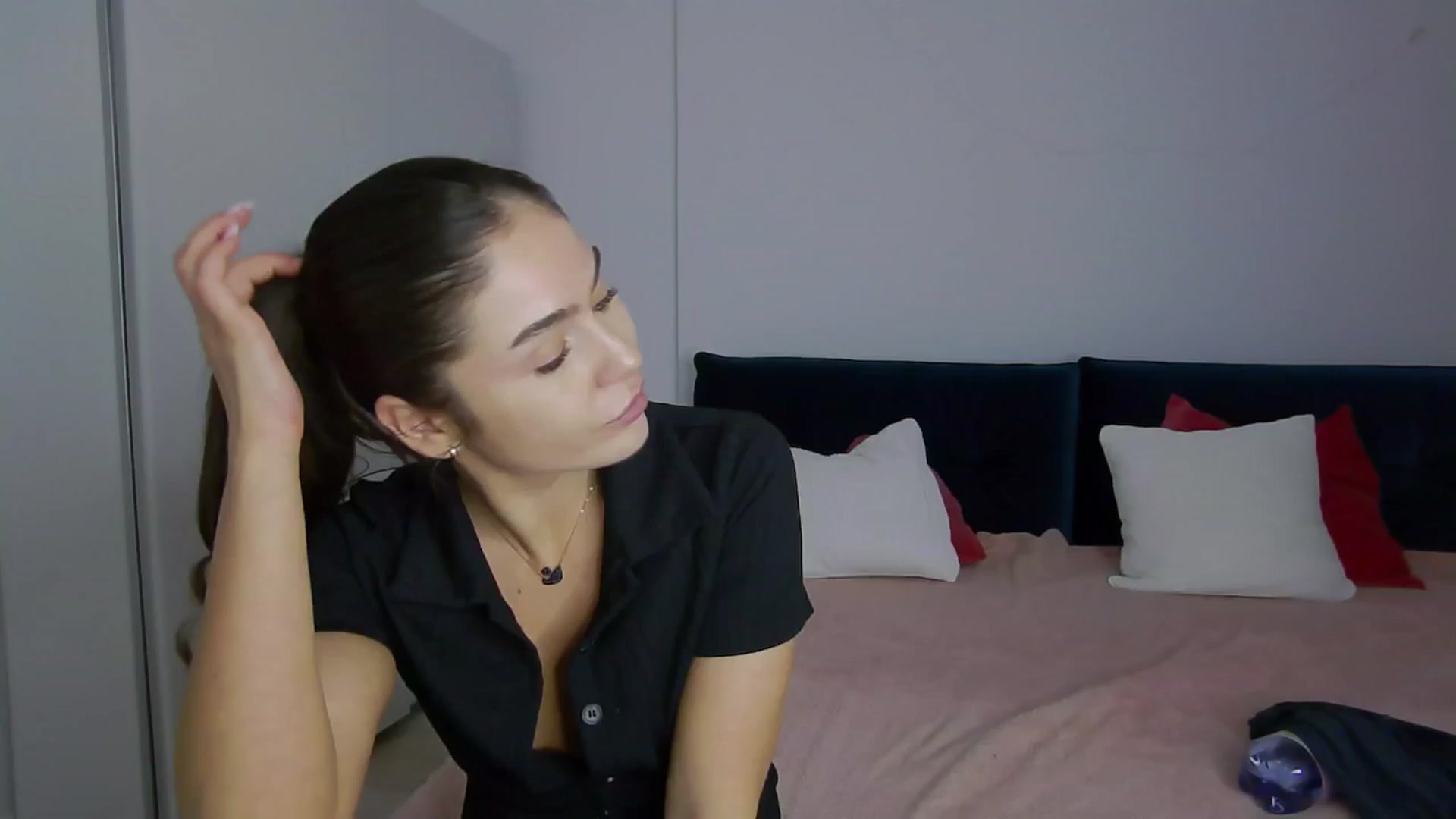 Gallery image thumbnail from NaiaaBee's myfreecams stream on, 11/26/2024, 15:05 image 16 of 20