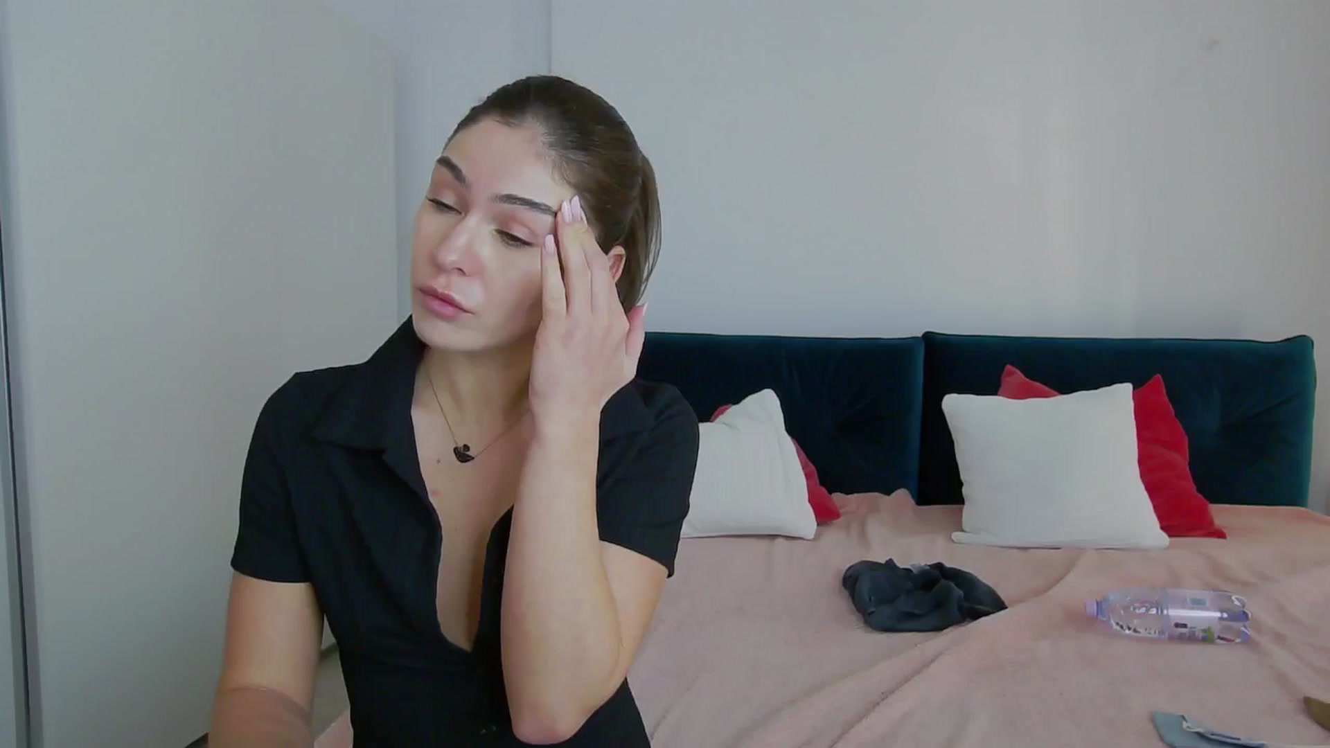 Gallery image thumbnail from NaiaaBee's myfreecams stream on, 11/26/2024, 15:05 image 6 of 20