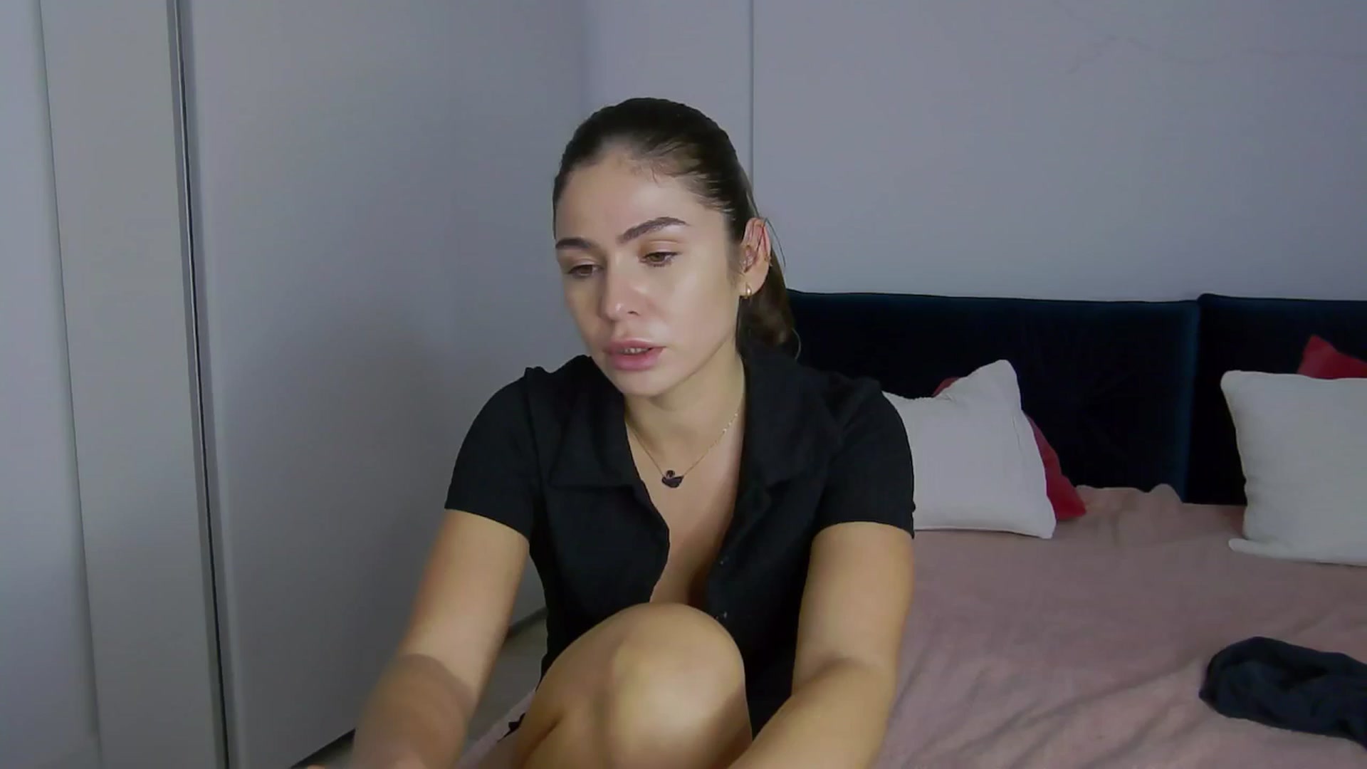 Gallery image thumbnail from NaiaaBee's myfreecams stream on, 11/26/2024, 15:05 image 17 of 20