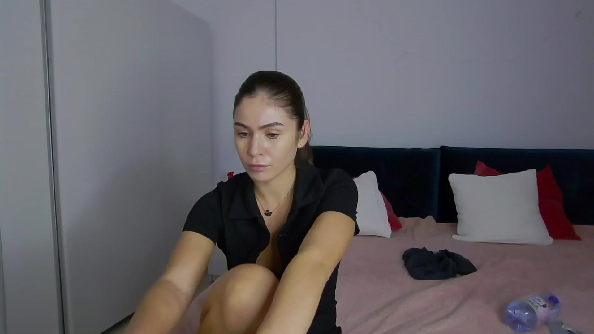 Gallery image thumbnail from NaiaaBee's myfreecams stream on, 11/26/2024, 15:05 image 15 of 20