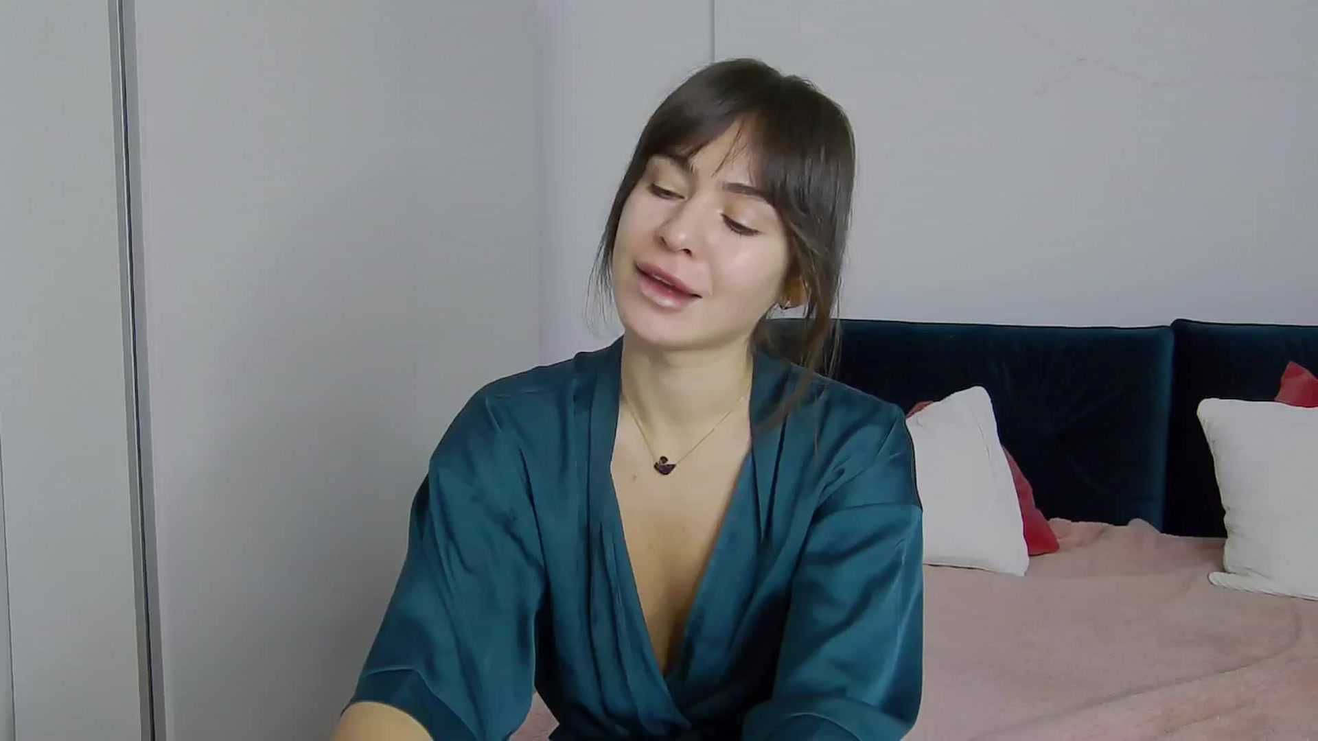 Gallery image thumbnail from NaiaaBee's myfreecams stream on, 11/28/2024, 06:28 image 7 of 20