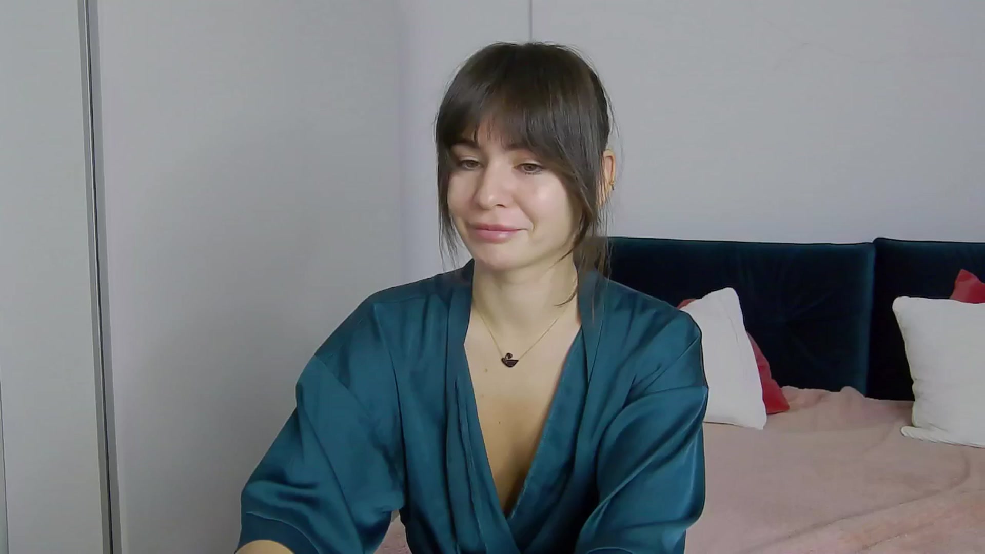Gallery image thumbnail from NaiaaBee's myfreecams stream on, 11/28/2024, 06:28 image 16 of 20