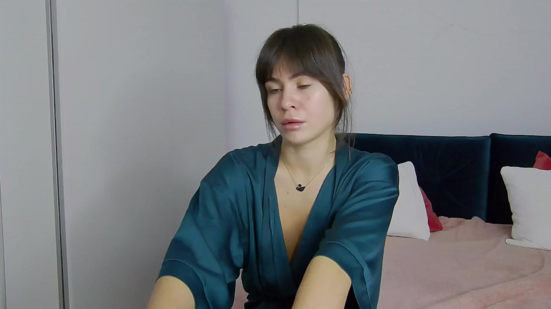 Gallery image thumbnail from NaiaaBee's myfreecams stream on, 11/28/2024, 06:28 image 12 of 20