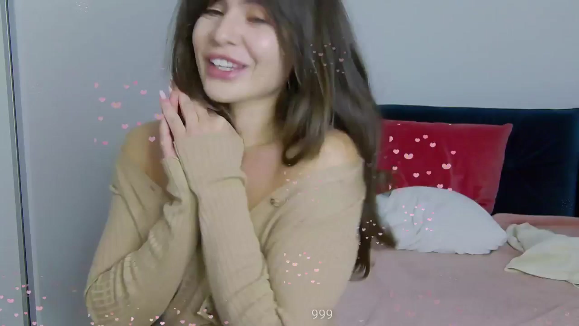 Gallery image thumbnail from NaiaaBee's myfreecams stream on, 11/28/2024, 18:22 image 15 of 20