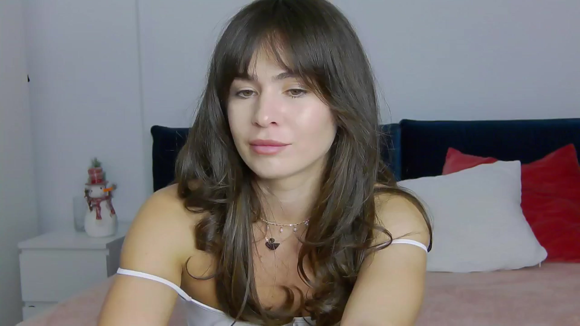 Gallery image thumbnail from NaiaaBee's myfreecams stream on, 12/06/2024, 17:28 image 15 of 20