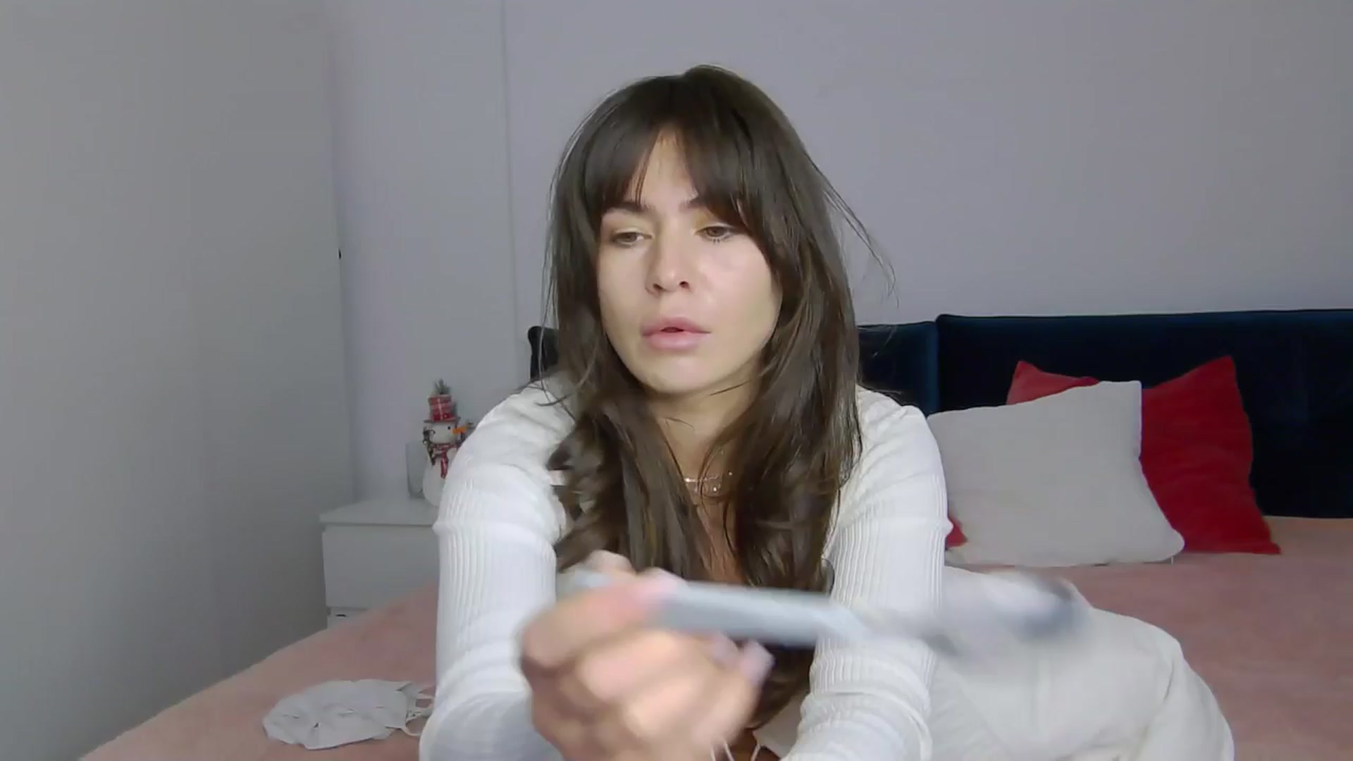 Gallery image thumbnail from NaiaaBee's myfreecams stream on, 12/07/2024, 08:49 image 16 of 20