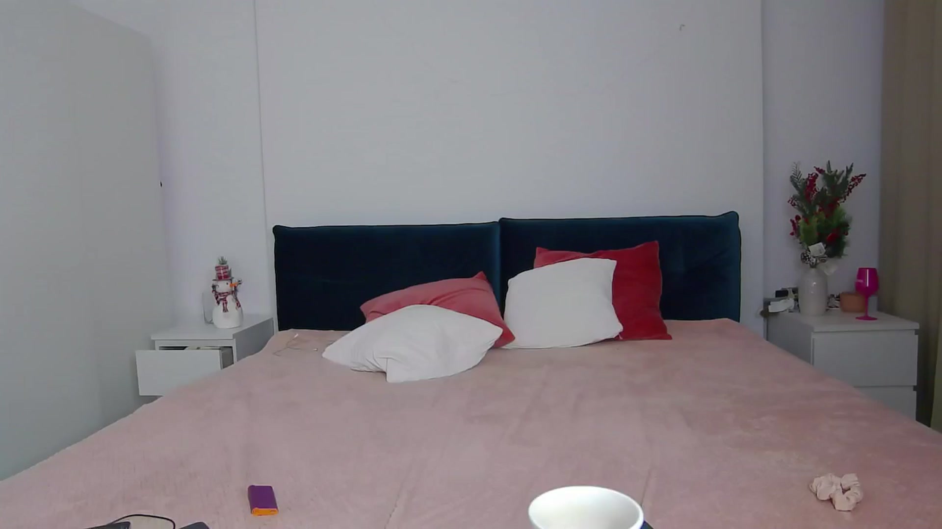 Gallery image thumbnail from NaiaaBee's myfreecams stream on, 12/09/2024, 18:13 image 2 of 20