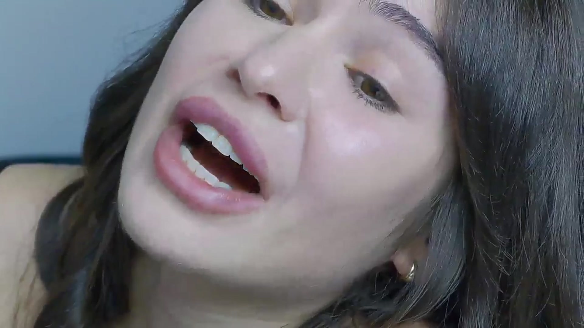 Gallery image thumbnail from NaiaaBee's myfreecams stream on, 12/10/2024, 14:45 image 6 of 20