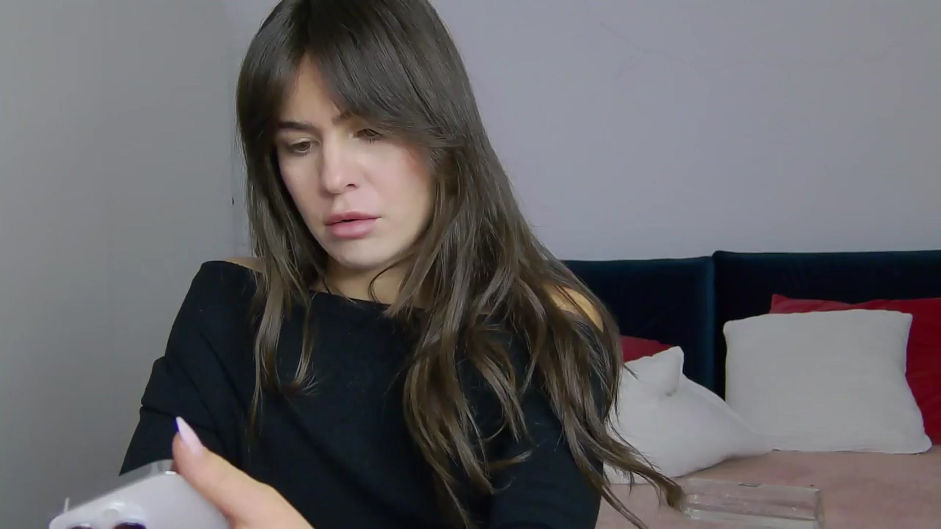 Gallery image thumbnail from NaiaaBee's myfreecams stream on, 12/13/2024, 16:59 image 9 of 20