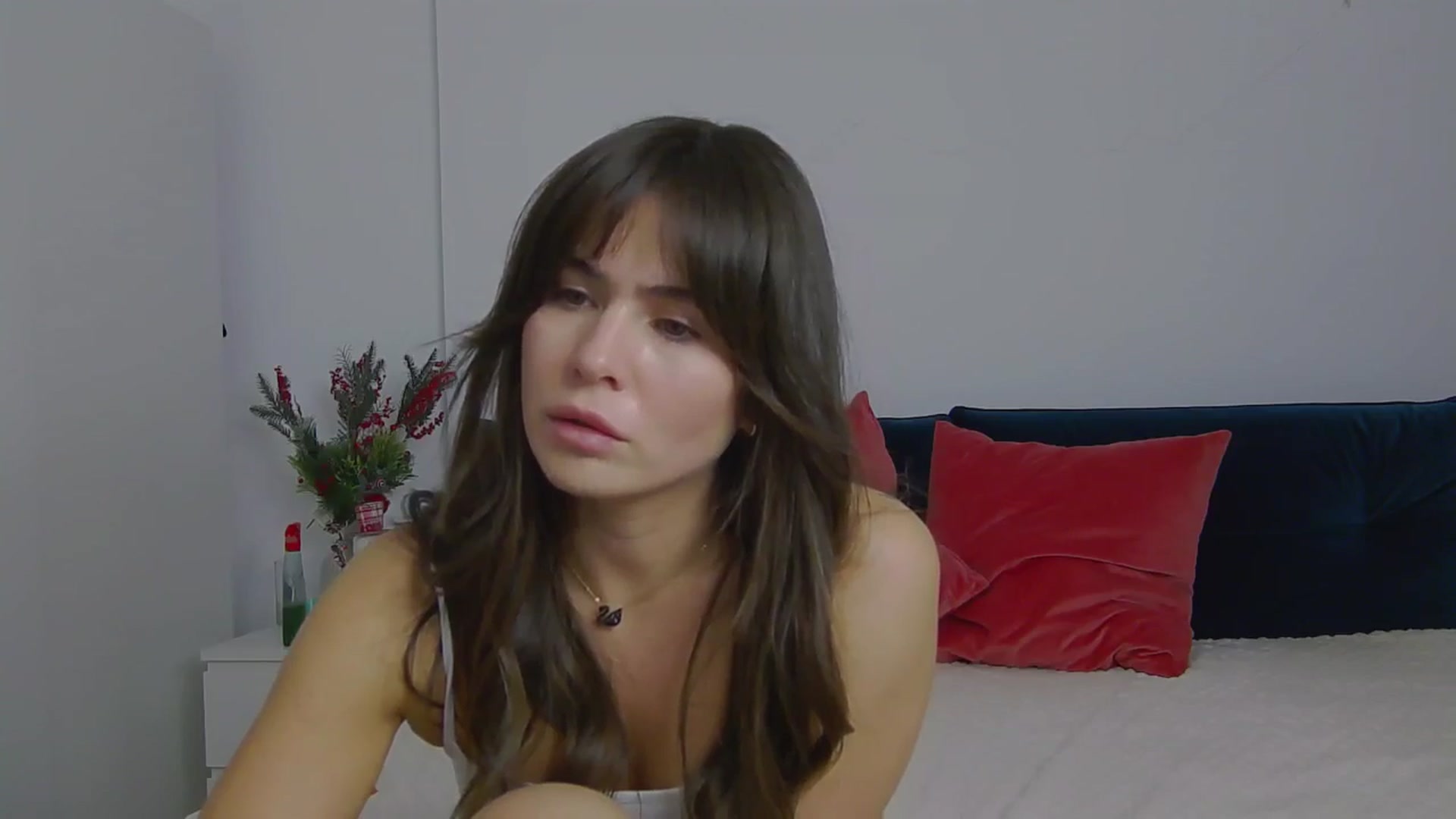 Gallery image thumbnail from NaiaaBee's myfreecams stream on, 12/16/2024, 15:44 image 3 of 20