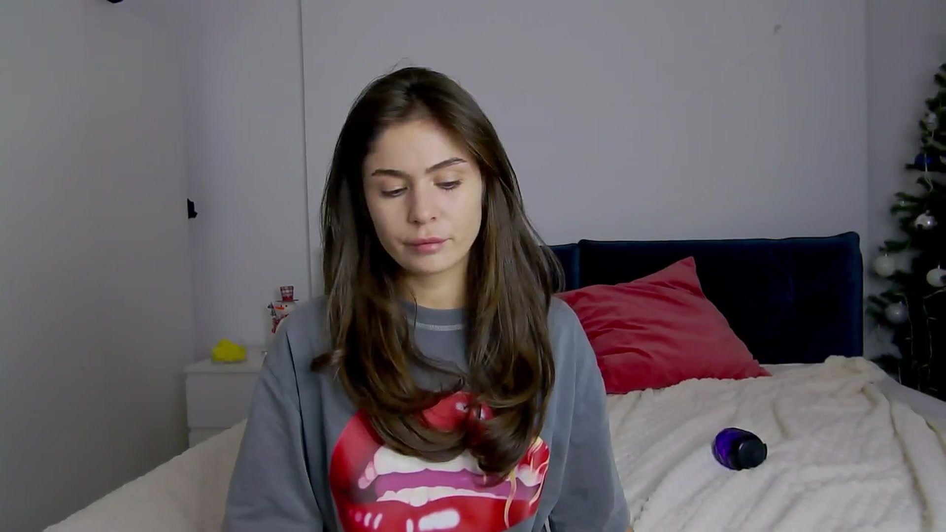 Gallery image thumbnail from NaiaaBee's myfreecams stream on, 12/30/2024, 17:26 image 7 of 20