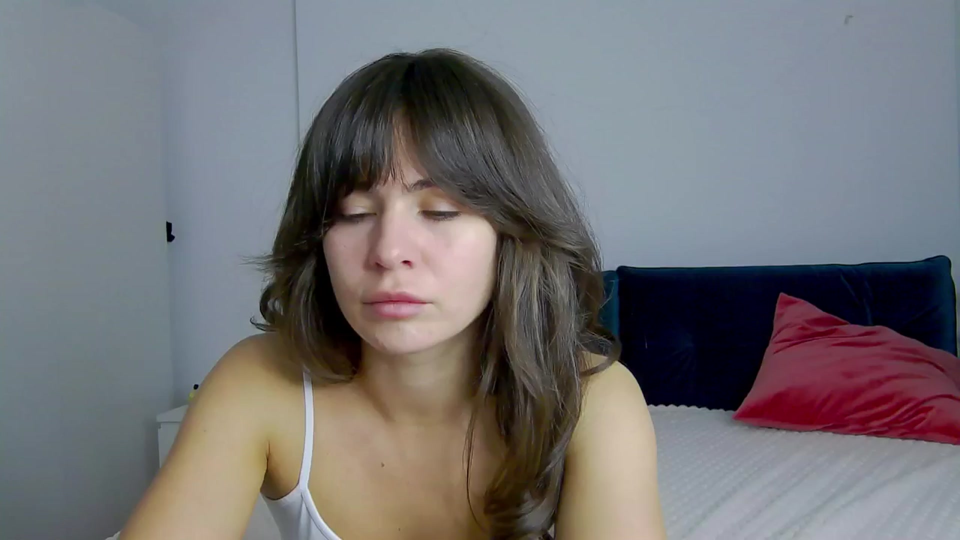 Gallery image thumbnail from NaiaaBee's myfreecams stream on, 12/31/2024, 07:01 image 18 of 20
